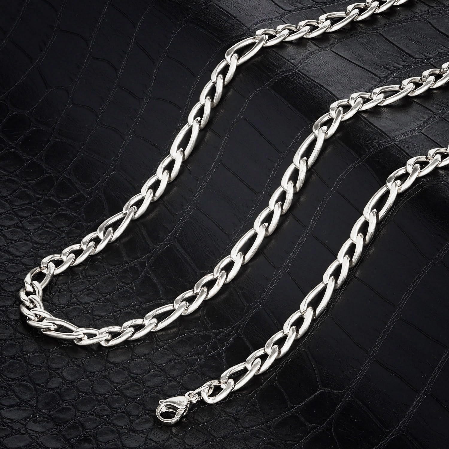 Invicta Jewelry Men's Polished Figaro Chain Stainless Steel Necklace (8mm) - 24"