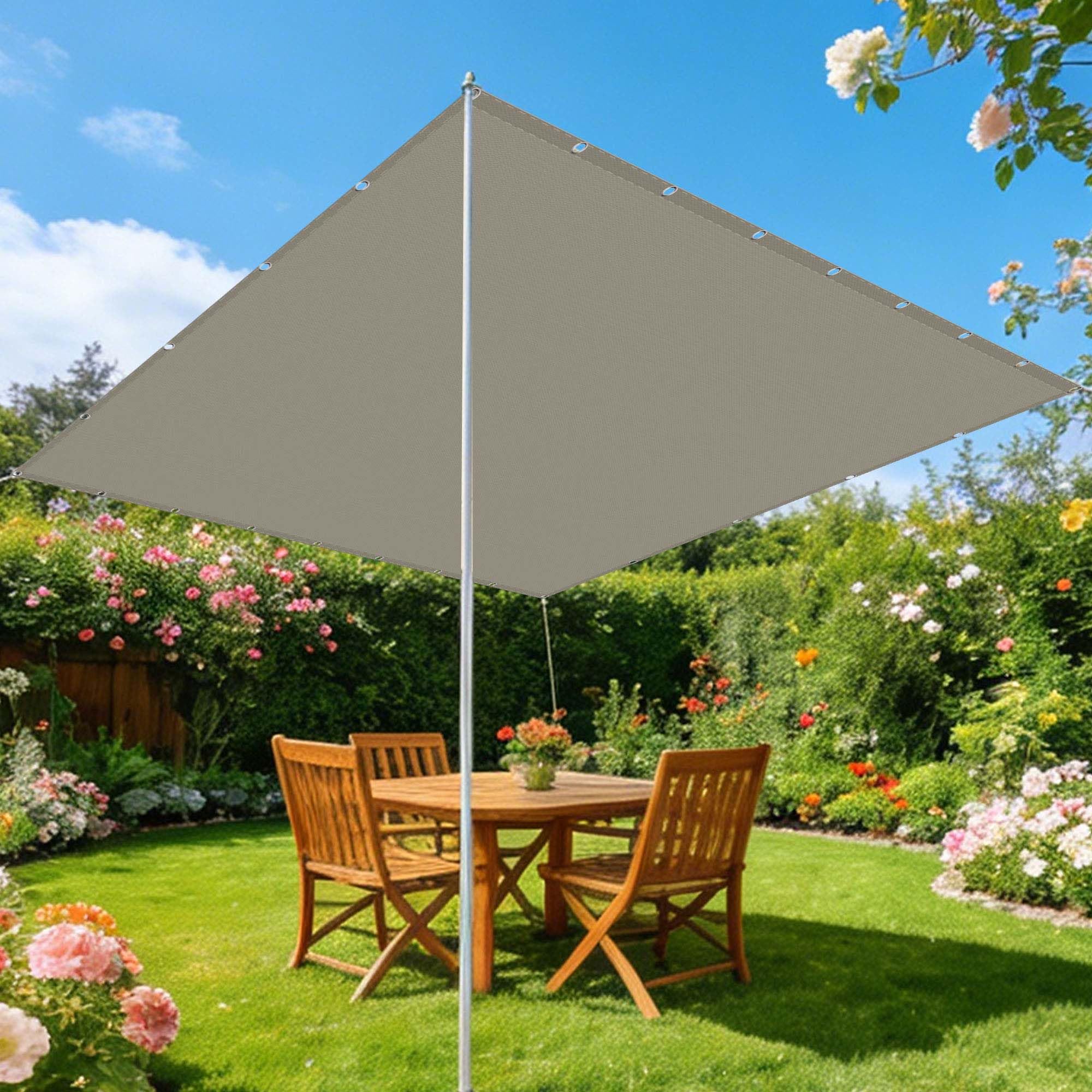 Voiles d'ombrage contre le vent et la pluie sur le balcon