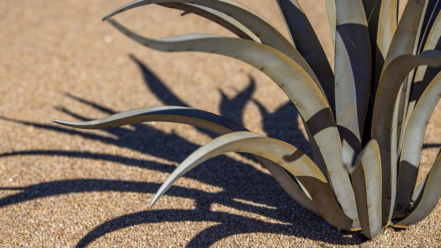 Desert Steel Octopus Agave - Small (36”W x 32”H) - Indoor/Outdoor Metal Yard Art & Yard Decor, All Weather