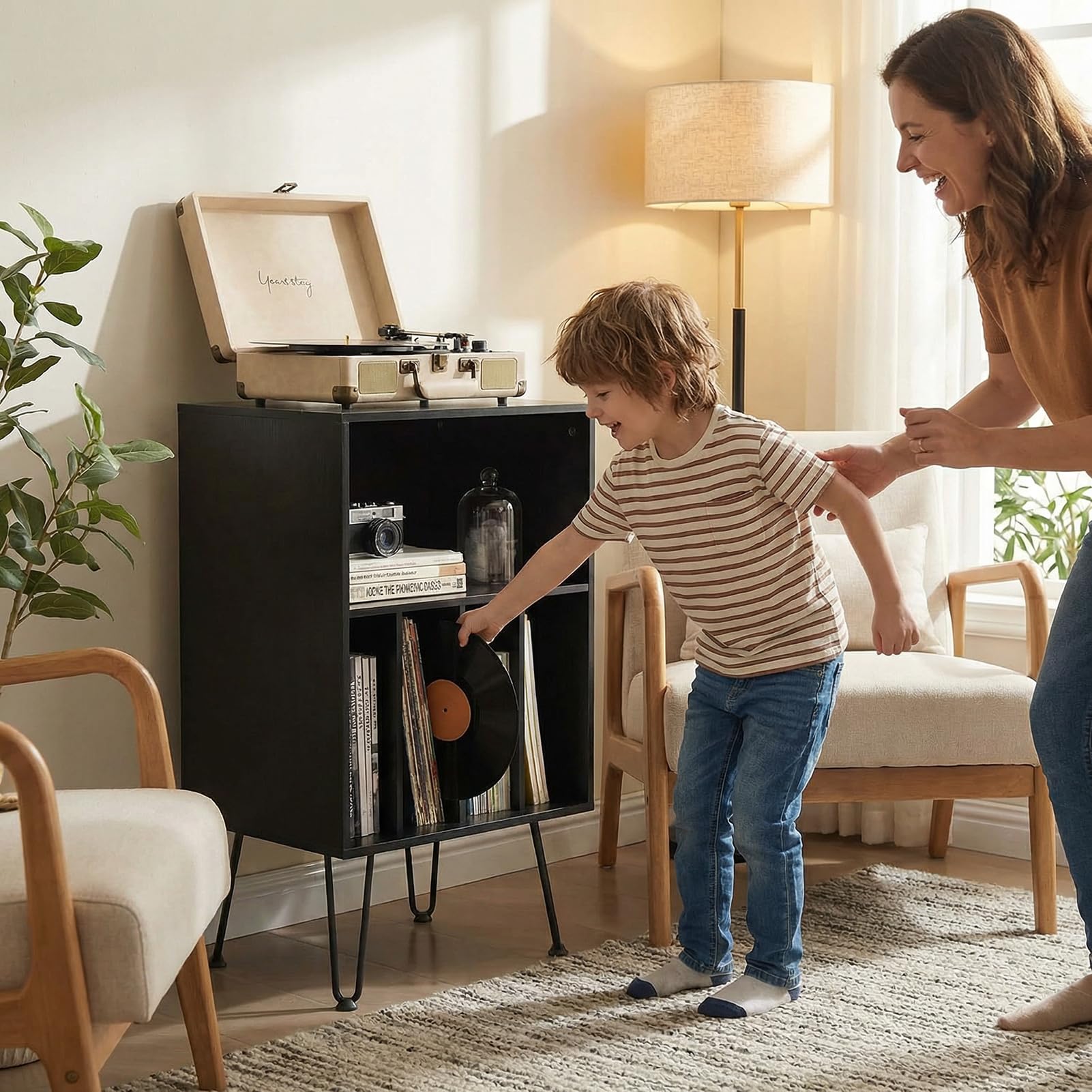Support de tourne-disque avec rangement de vinyle, armoire de rangement pour disques vinyles pouvant contenir jusqu'à 150 albums, table d'appoint pour tourne-disque, support pour salon, noir