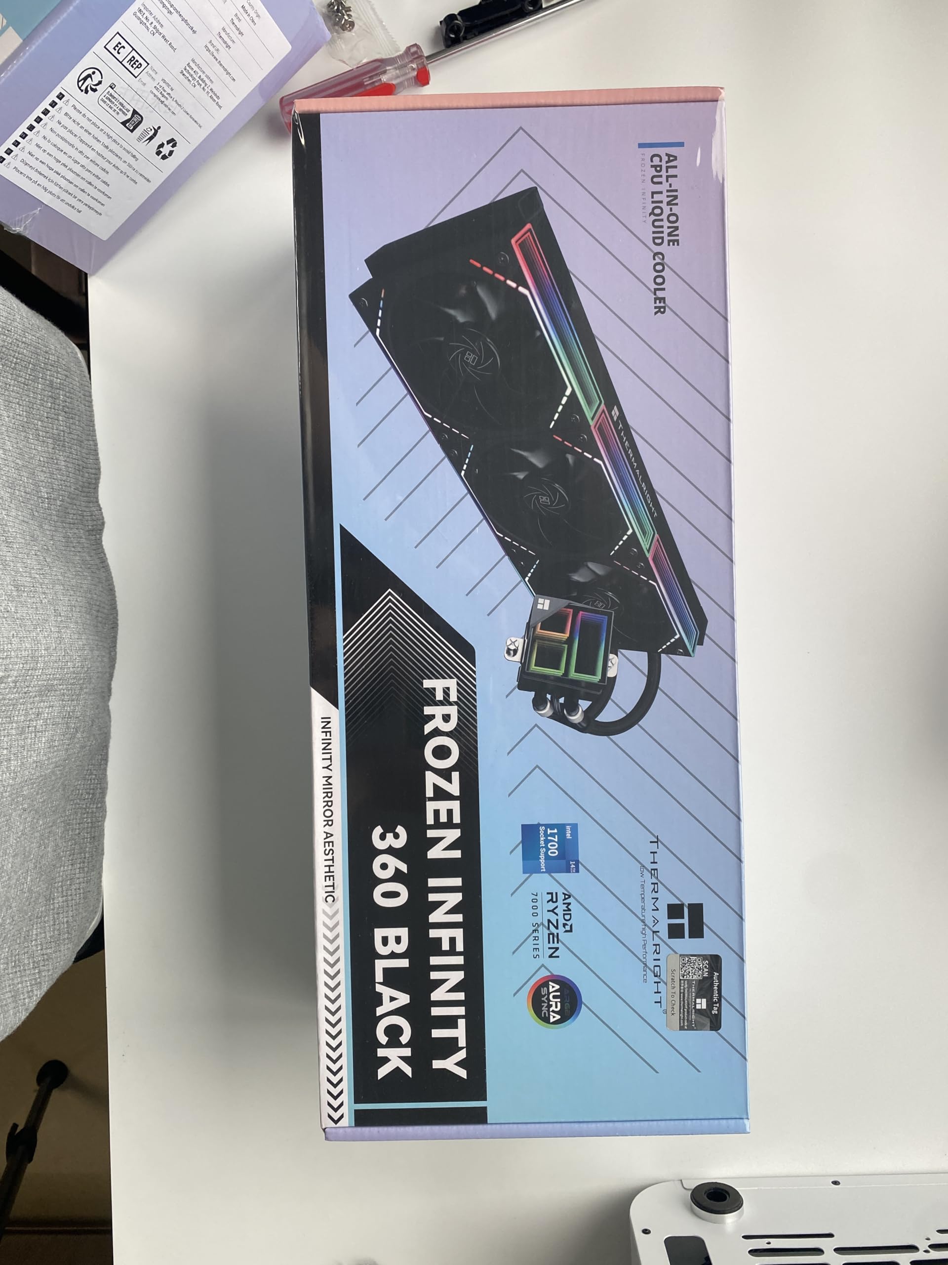 Thermalright - Frozen Infinity 360 - Raffreddamento A Liquido Aio - Ventole Da 120 Mm - Argb Intel Amd - Nero