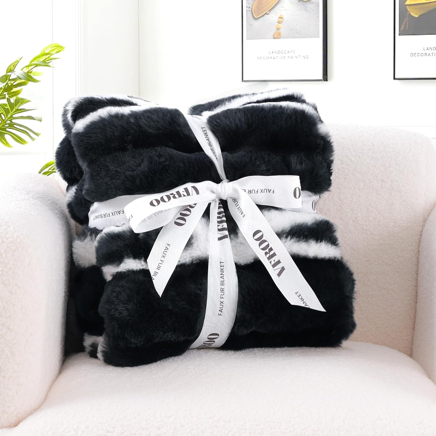 Plush Faux Rabbit Fur Throw Blanket – 850GSM Thick & Warm, Ultra Soft Fluffy Blanket for Couch, Bed, Sofa, Ideal Gift for Women, 50" × 60", Black - Image 7