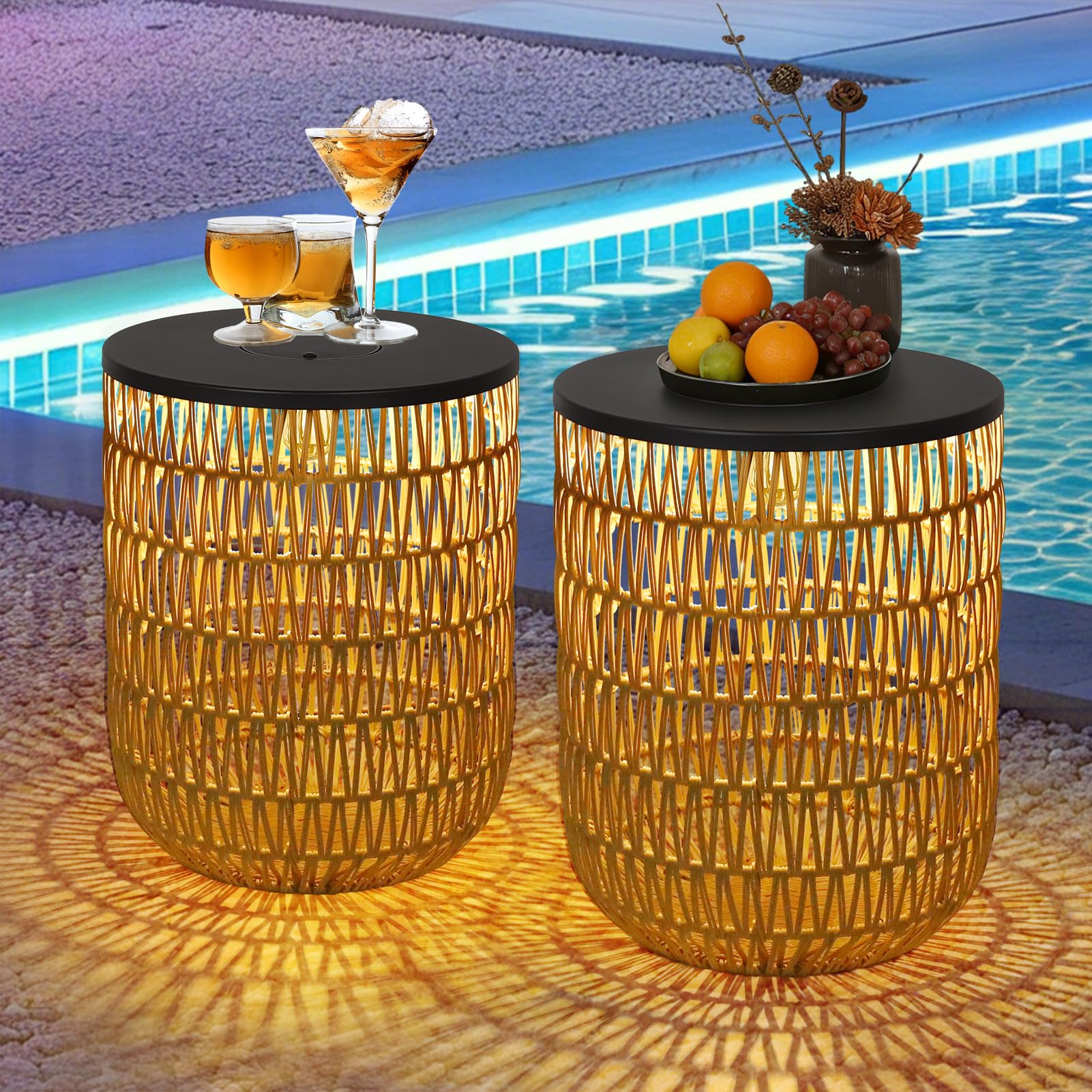 Rayofly Solar Beistelltisch Outdoor 2er Set, Rund Gartentisch Wetterfest mit Solarleuchte, Boho Solar Outdoor Tisch, Kunststoff-Rattan Solarlampe Tisch für Außen, Balkontisch, Beistelltisch Terrasse