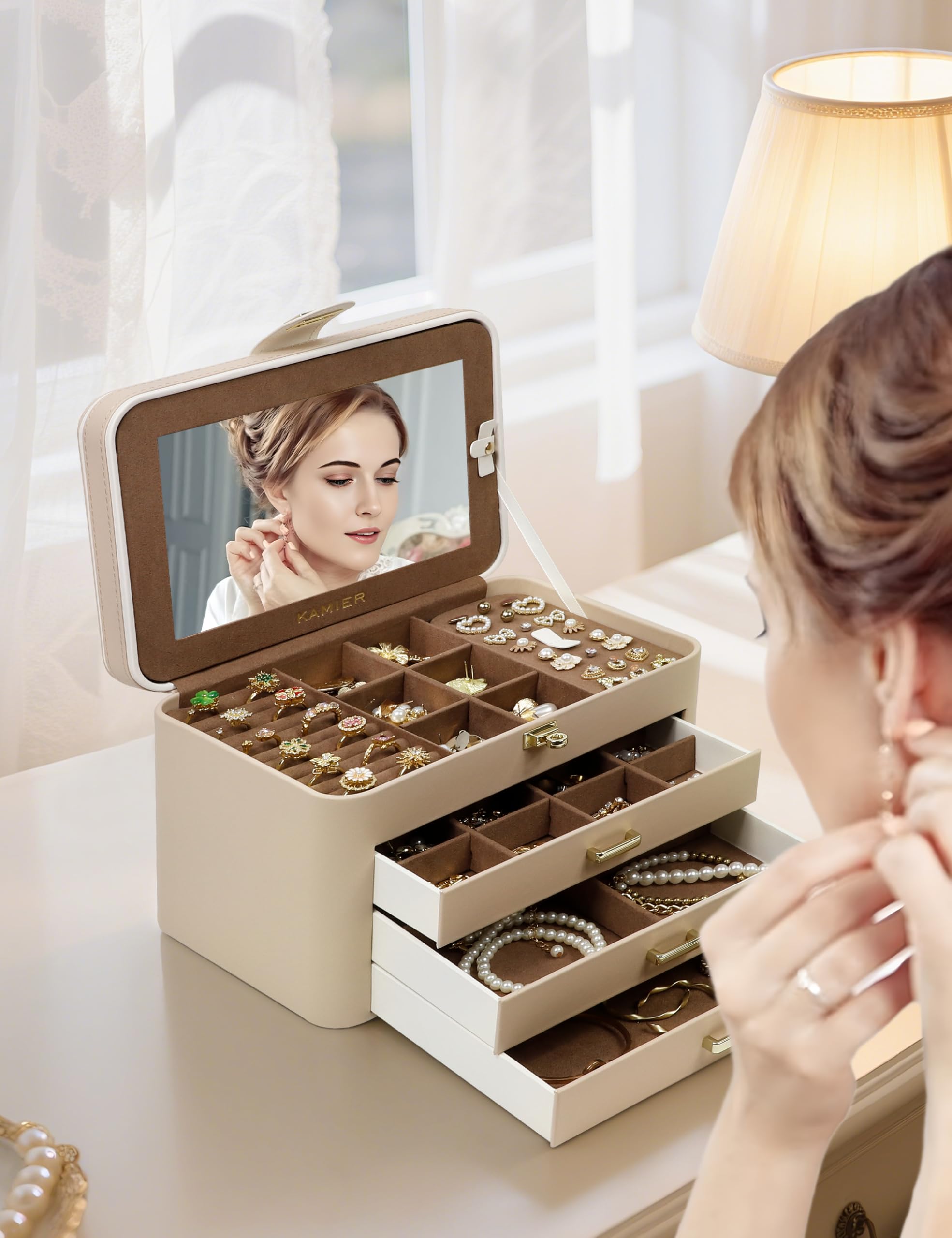 KAMIER Joyero Grande de 4 Niveles, Caja de Joyas con Espejo, Cajones y Cerradura, Piel Sintética, Beige