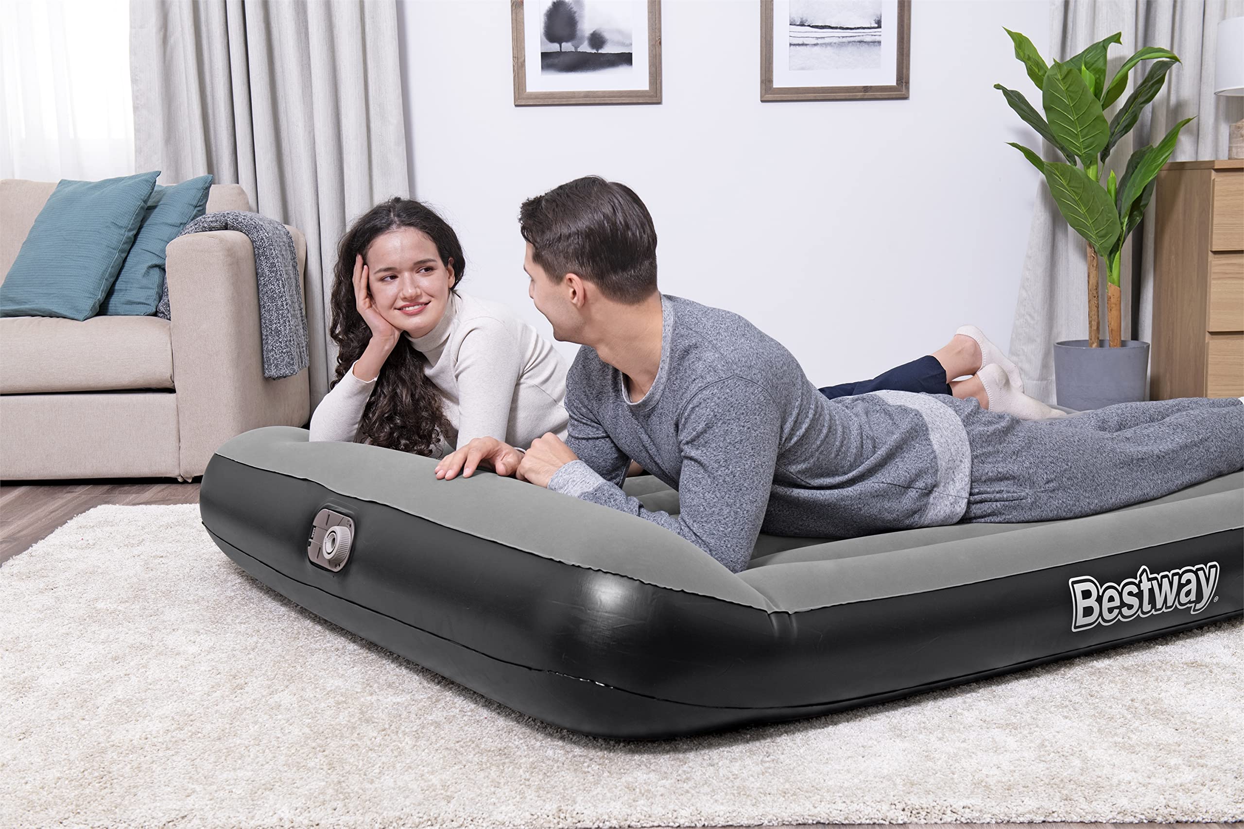 Bestway TriTech Aerolux materac dmuchany ze zintegrowaną pompą elektryczną Double XL/Lo 203 x 152 x 30 cm