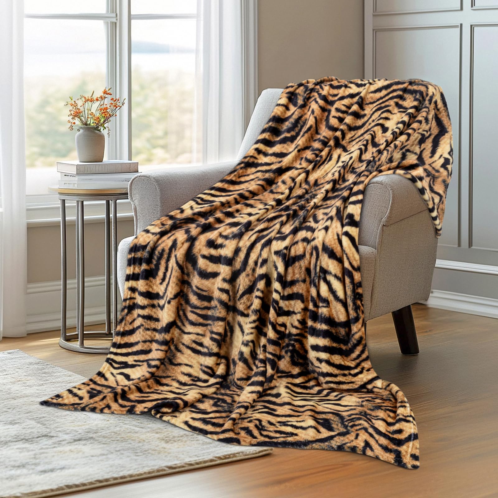 Zltegako Flannel Fleece Throw Blanket for Couch, Brown Tiger Print Blanket, Fuzzy Cozy Comfy Super Soft Fluffy Plush Animal Print Blankets for Bed Sofa, Suitable for All Seasons (Tiger,50x60inches)