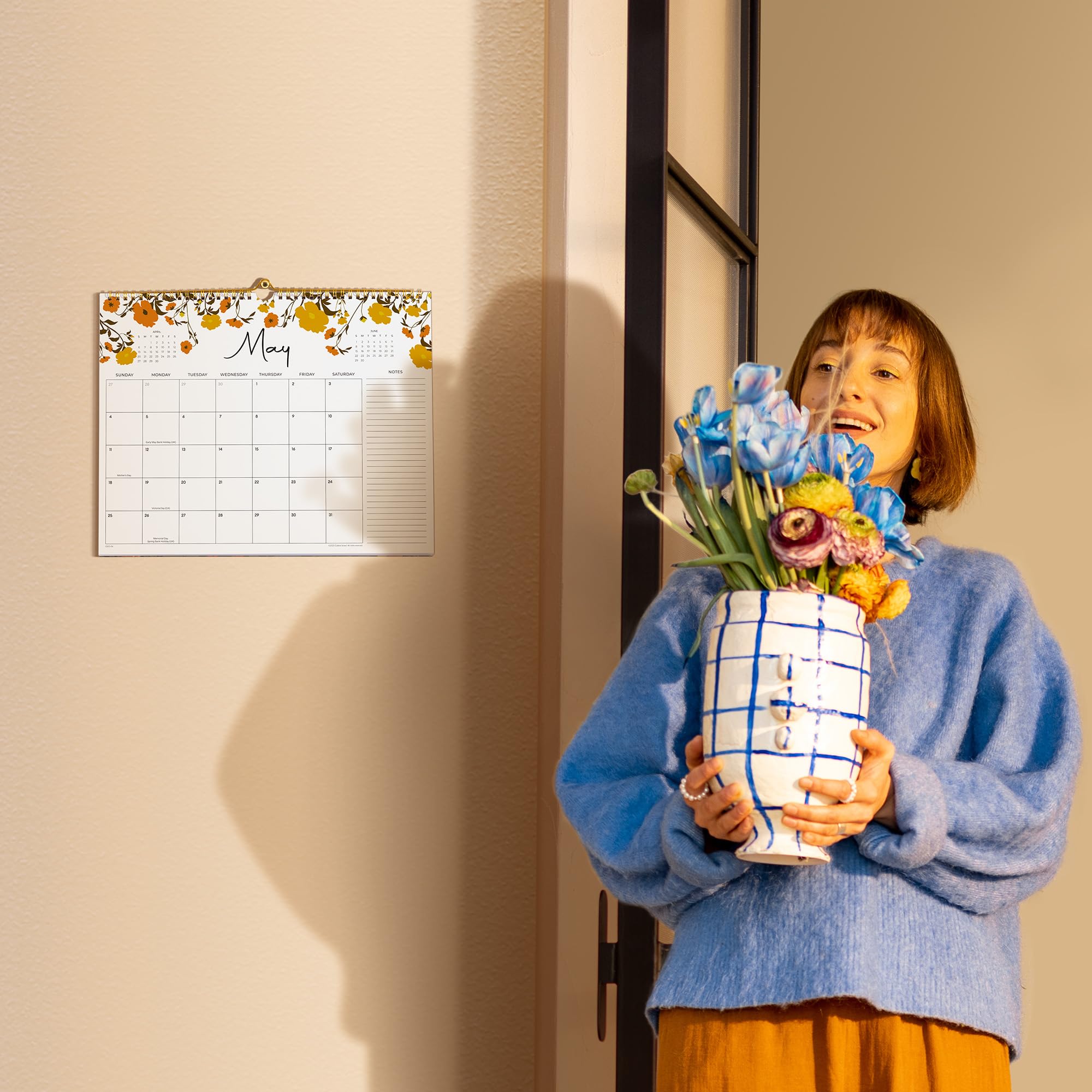 Cabbrix floral wall calendar (Floral) - Image 3