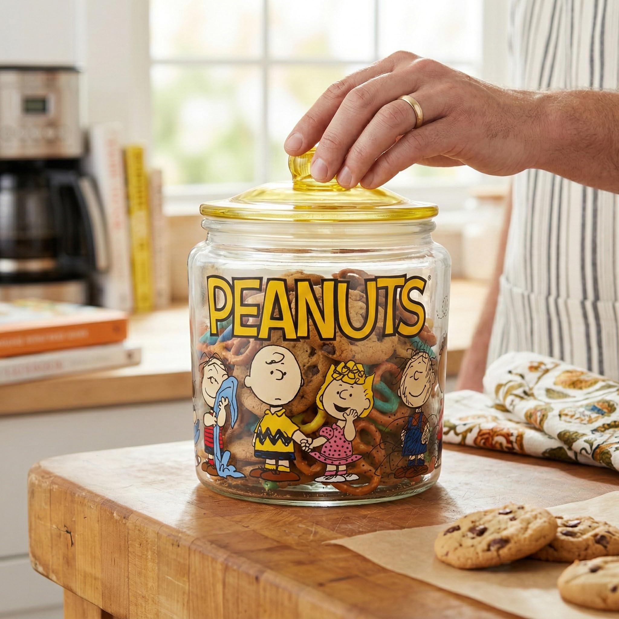 Amazon.com: Silver Buffalo: Peanuts