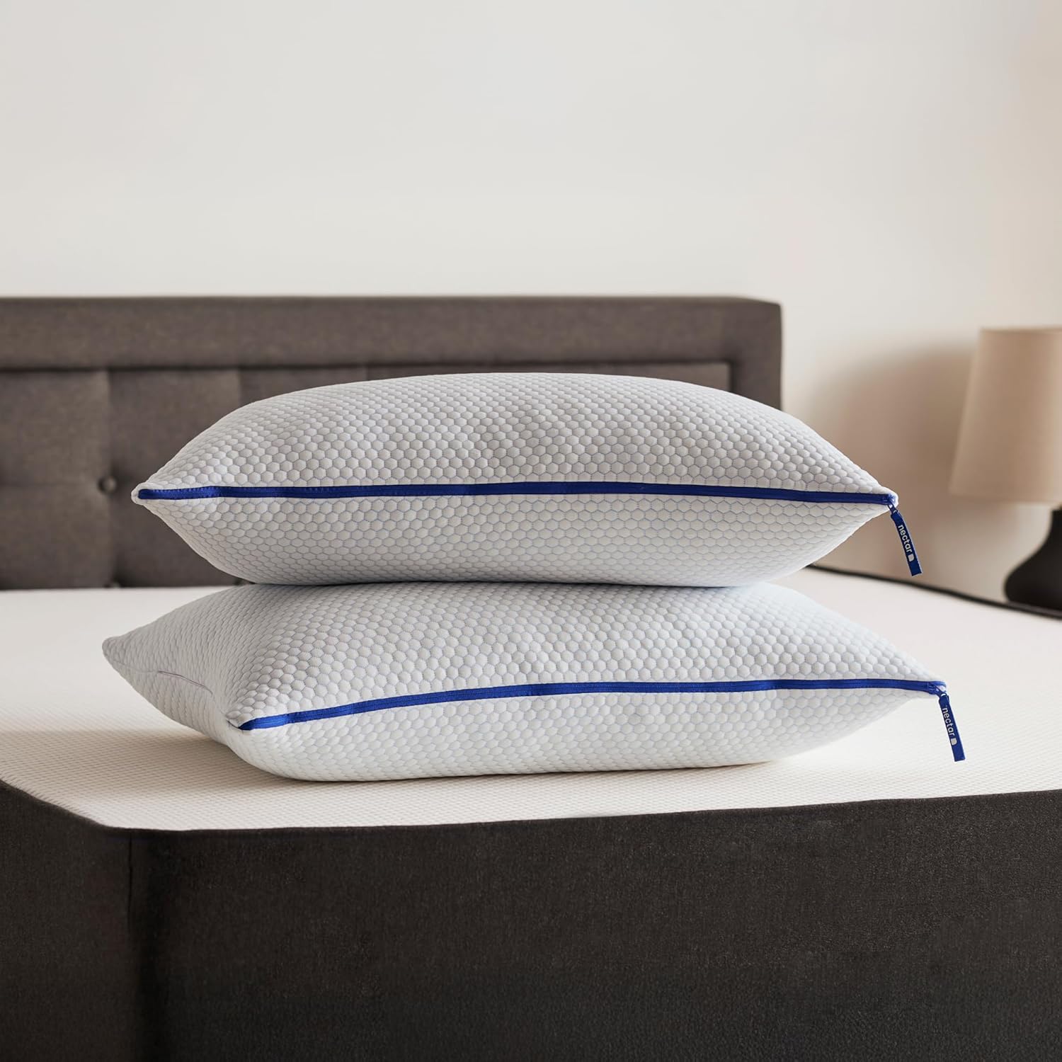 Nectar Tri-Comfort Cooling King Pillow - Adjustable Support & Firmness - Cooling Cover - Pressure Relief - Helps Reduce Neck Pain - Premium Memory Foam & Microfiber Down Alternative( 1pc )