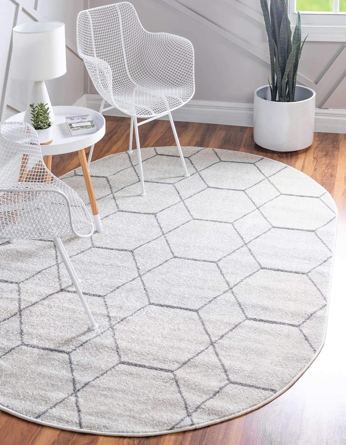 Unique Loom Trellis Frieze Collection Area Rug - Geometric (5' x 8' Oval, Ivory/ Gray)