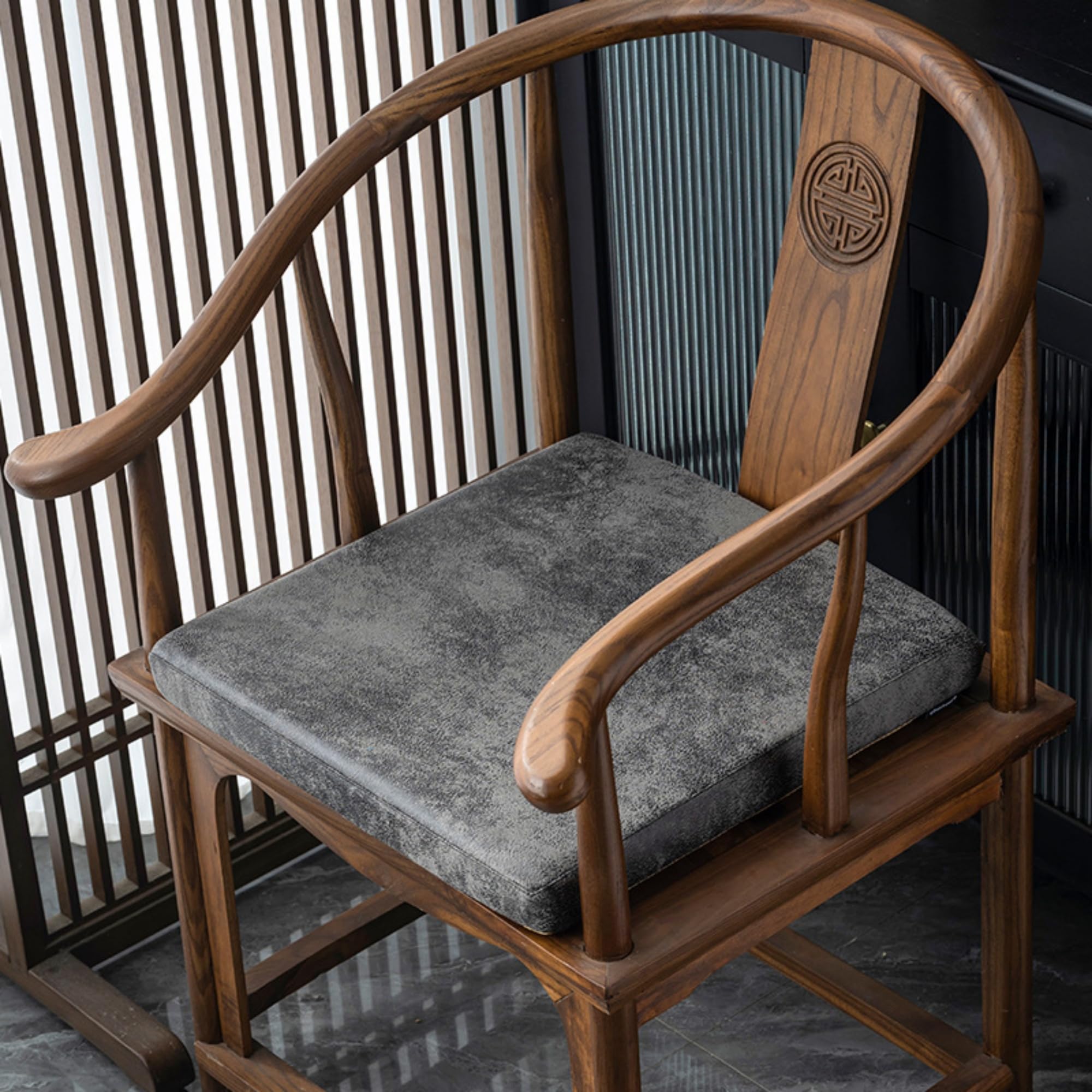 Cojines de asiento cuadrados de espuma viscoelástica gris con funda lavable y lazos para casa