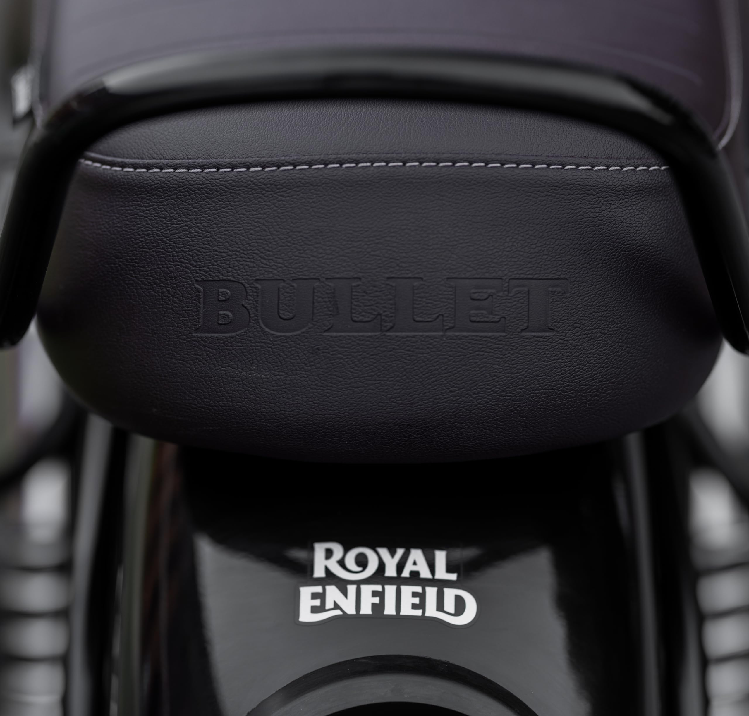 Royal Enfield KXA00054 Brown Low Ride Dual Seat per il nuovo modello 2023 della pallottola