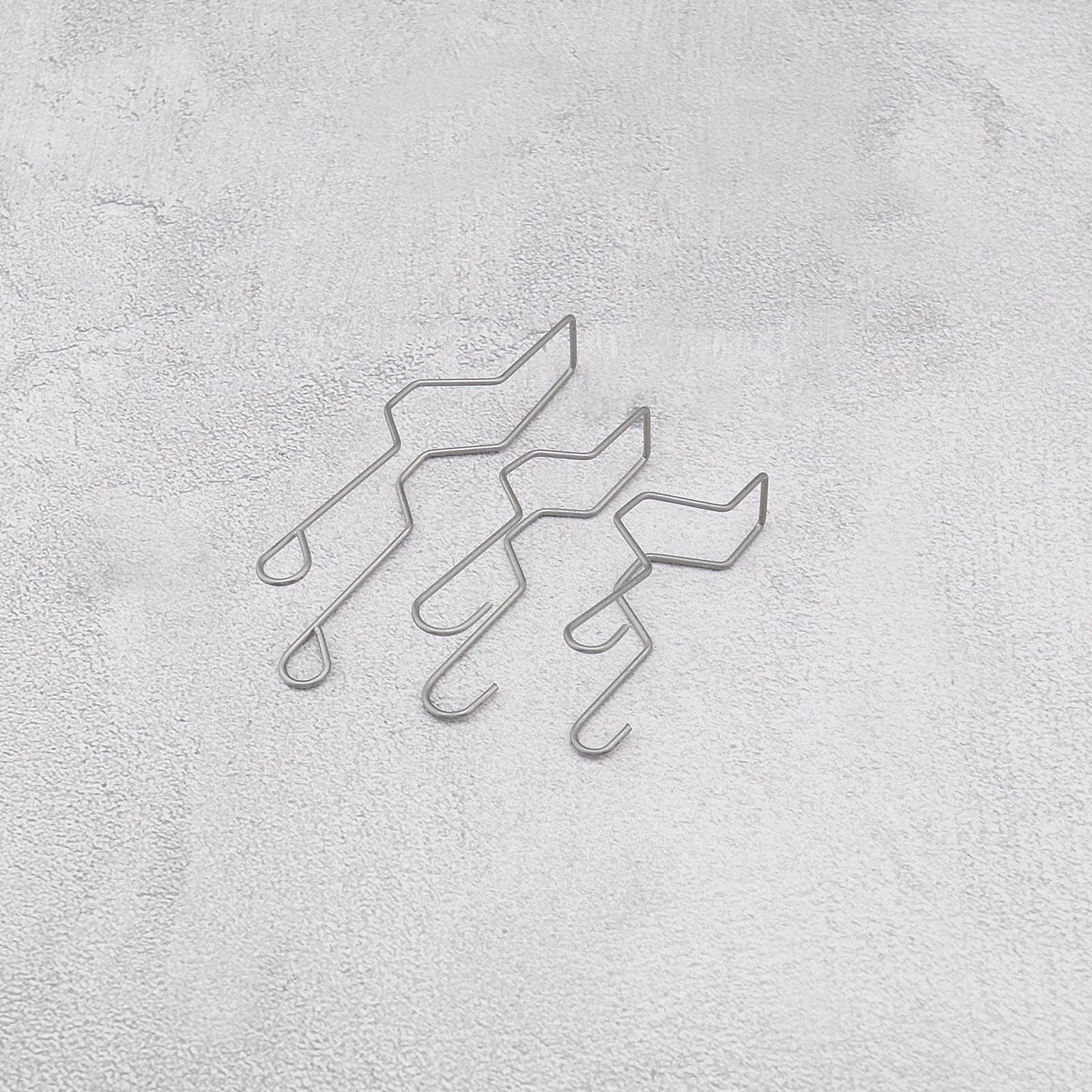 Acquista Clip per molle di fissaggio lampadina per faro Lampadina per faro anabbagliante H1 H4 H7 in Italia a partire da 8.42