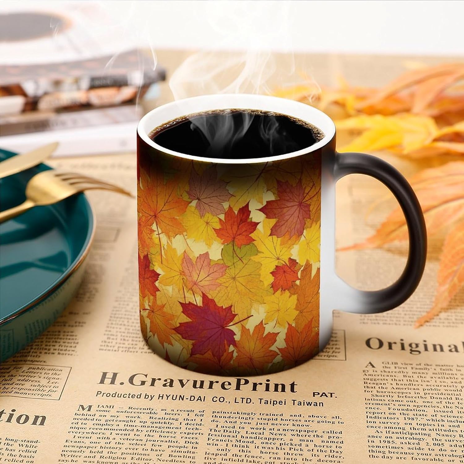 Color Changing Mug Autumn Leaves of Maple Printed Ceramic Coffee Mug Heat Changing Sensitive Mug Magic Heat Changing Coffee Mug Novelty Coffee Mugs