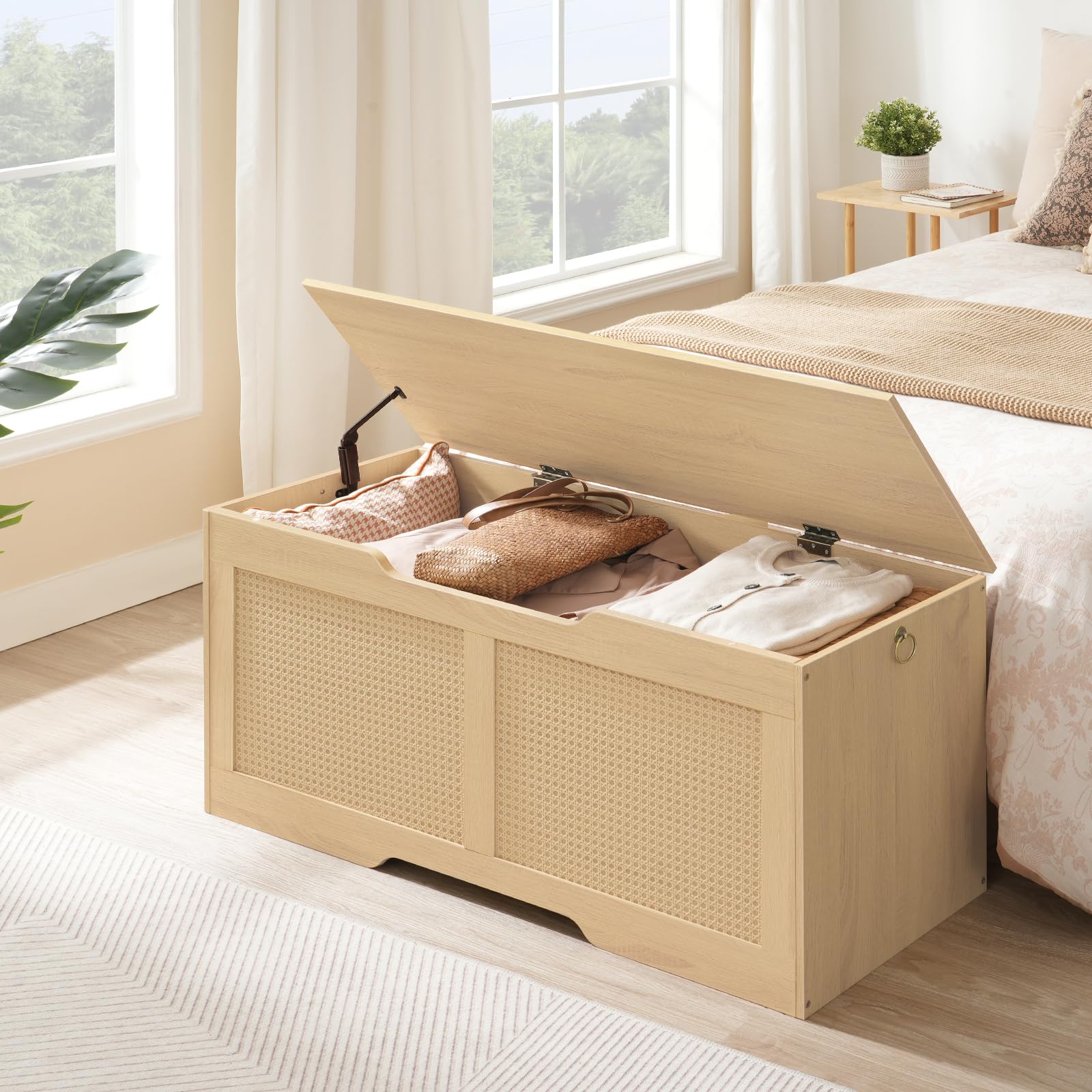 HOOBR Coffre à Jouets, Banc de Rangement décoratif en rotin Artificiel, Coffre de Rangement de 110 cm de Long, avec charnière de Soutien, Organisateur à Jouets, Couleur Bois Naturel ENL22CW01