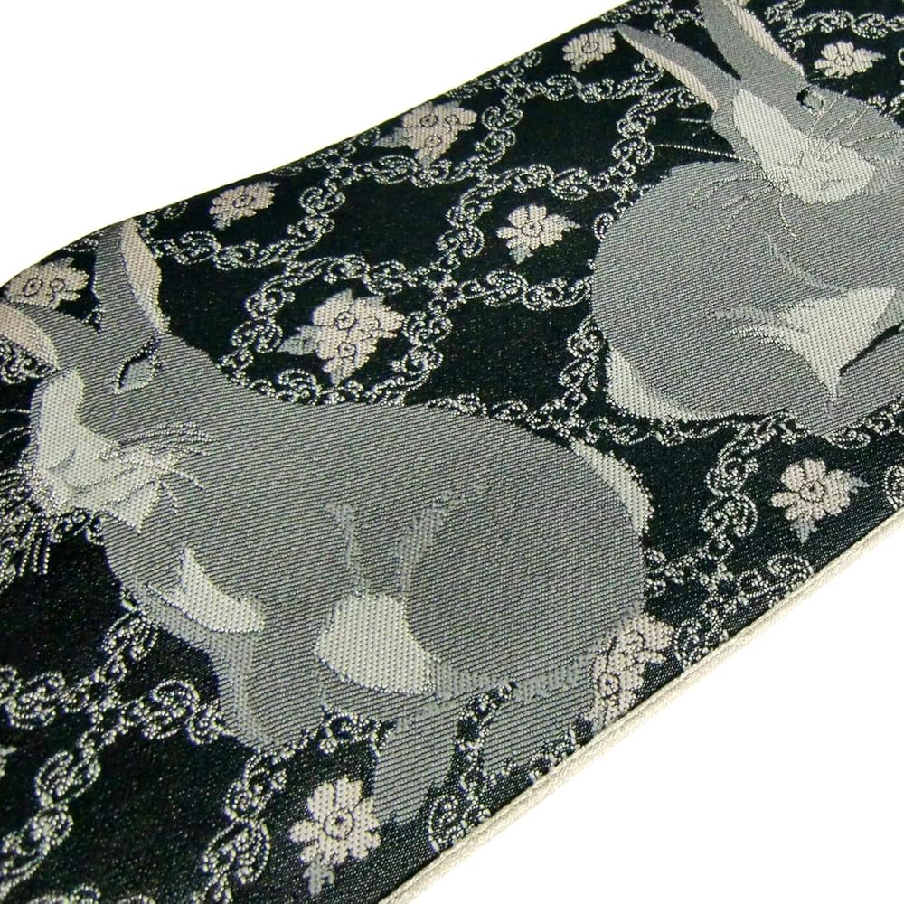 美品　うさぎと花柄 半幅帯　リバーシブル　やまと 美品 うさぎと花柄 半幅帯 リバーシブル やまと 美品 うさぎと花柄
