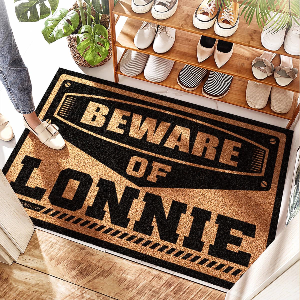 Tapis d'entrée haute circulation en fibre de coco Beware Of Lonnie