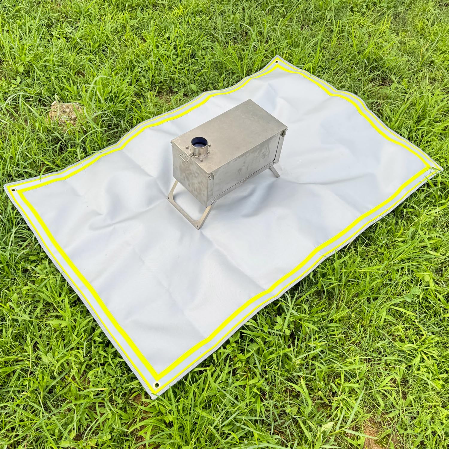 SoloWilder Tapis de poêle à bois 99,1 x 150 cm pour brasero de tente, poêle, terrasse, pelouse, pelouse, camping, protection d'isolation