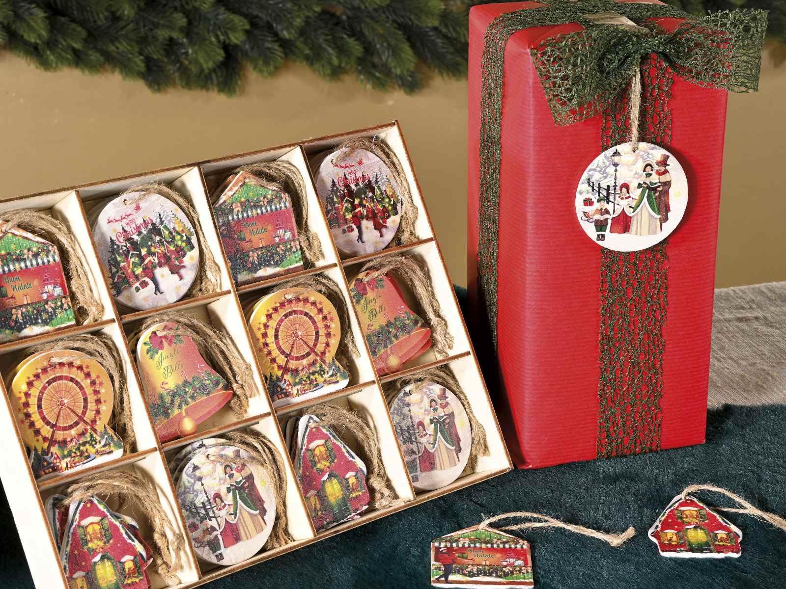 Juego de 72 adornos navideños para colgar de madera de colores – Figuras mixtas