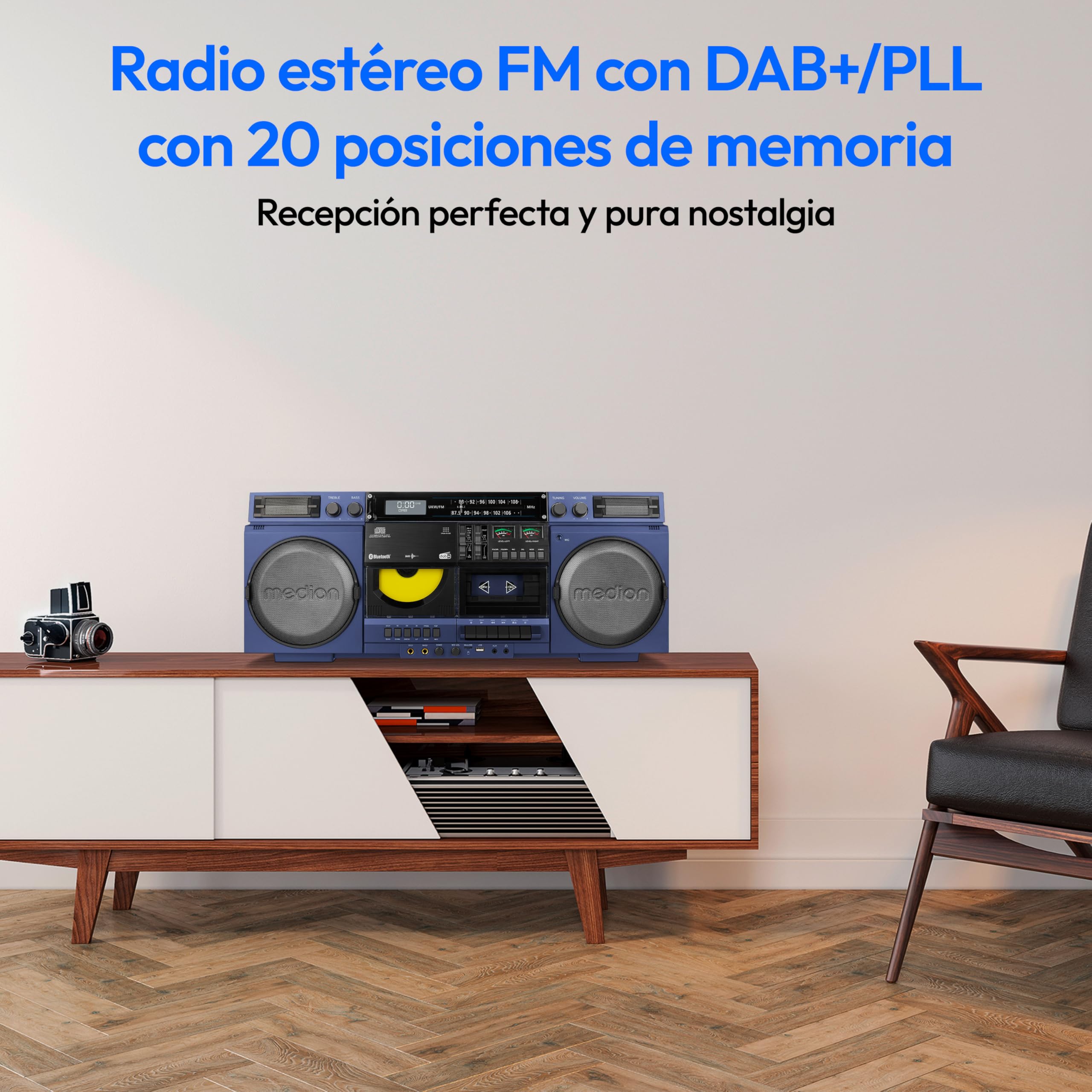 MEDION P66538 Reproductor de Casete (Retro Ghettoblaster con Reproductor de CD, años 80, Grande, USB, SD, CD, Casete MC, Antena telescópica de Radio Dab+, Bluetooth, pletina de Casete