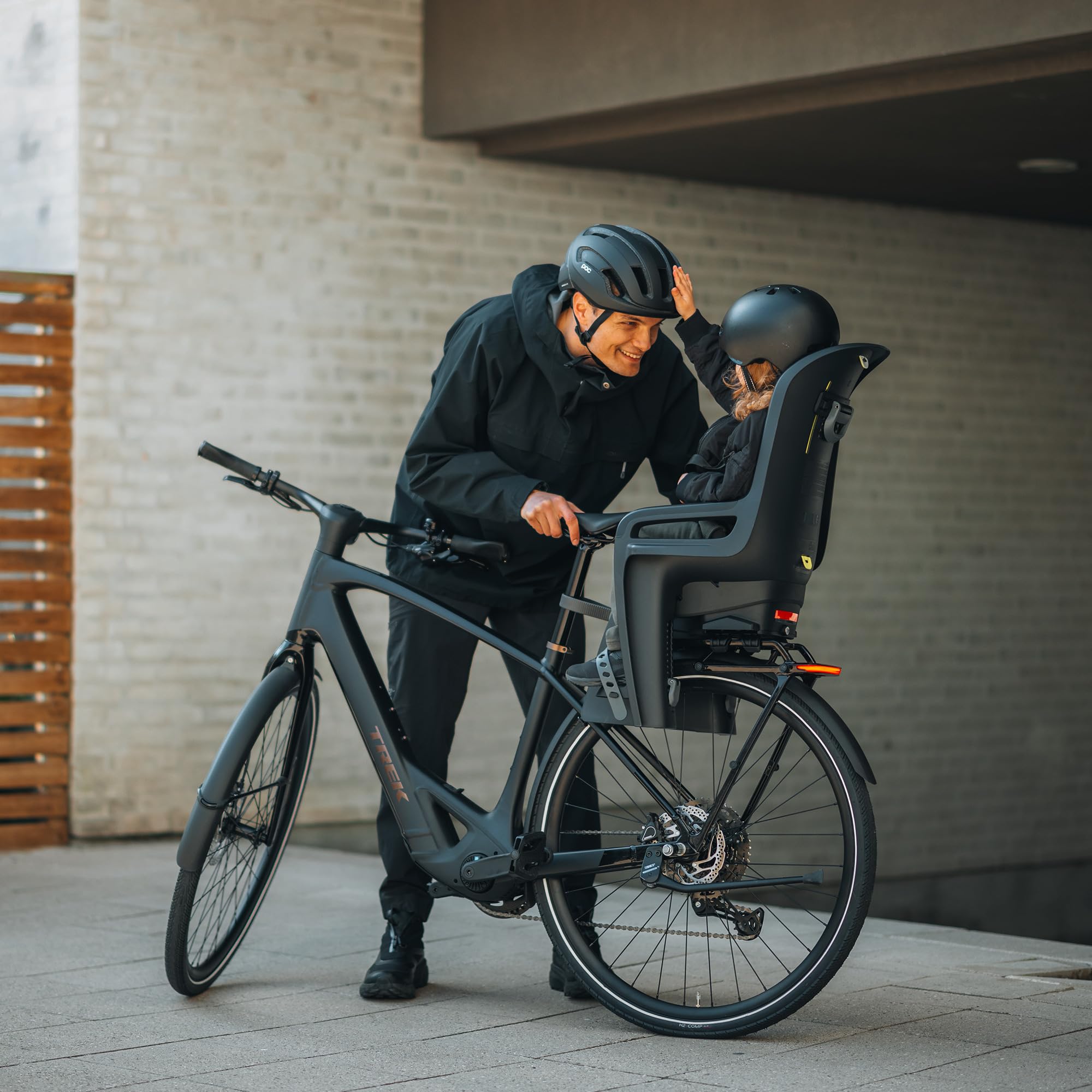 Thule Ridealong 2 Rack Mount Neigbarer Fahrradkindersitz Zur Gepäckträgermontage