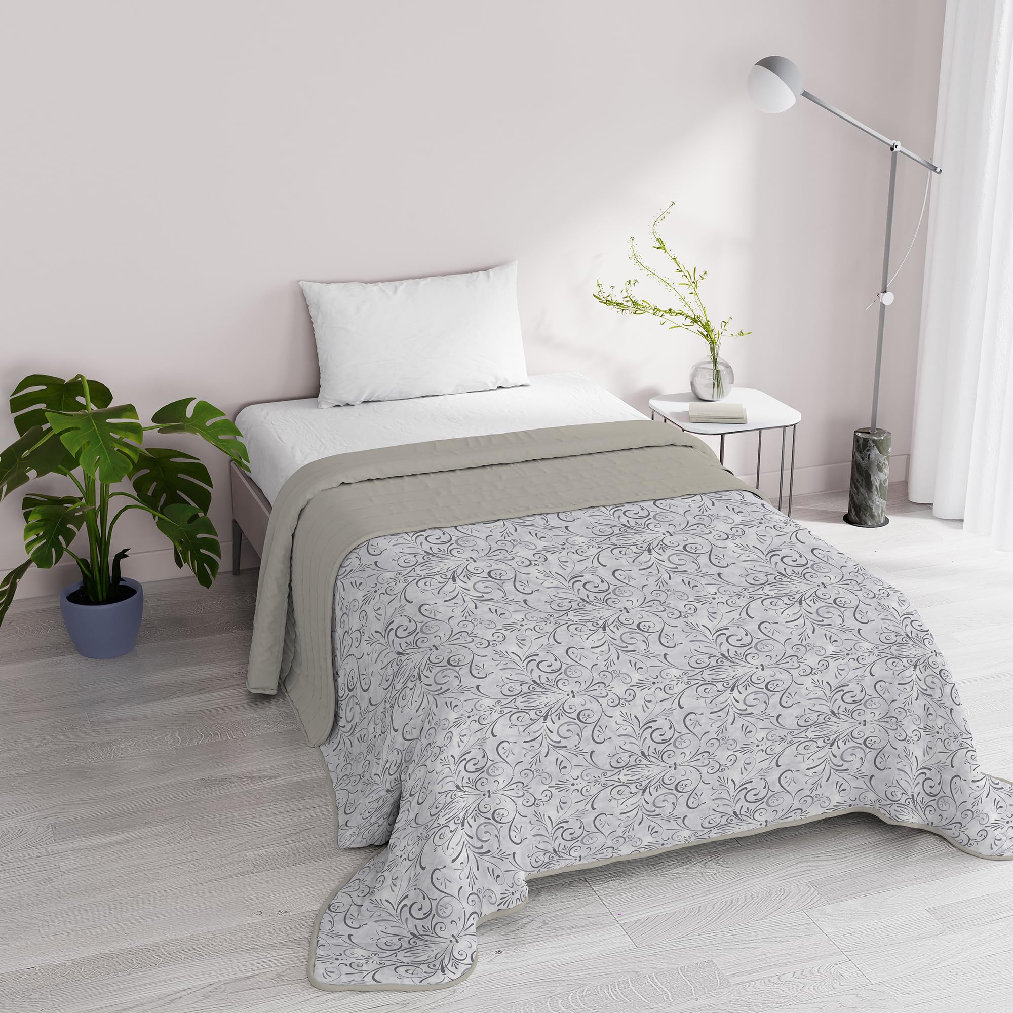 Italian Bed Linen Fantasy Microfibre Summer Quilt 1 and a Half Seater Ornate