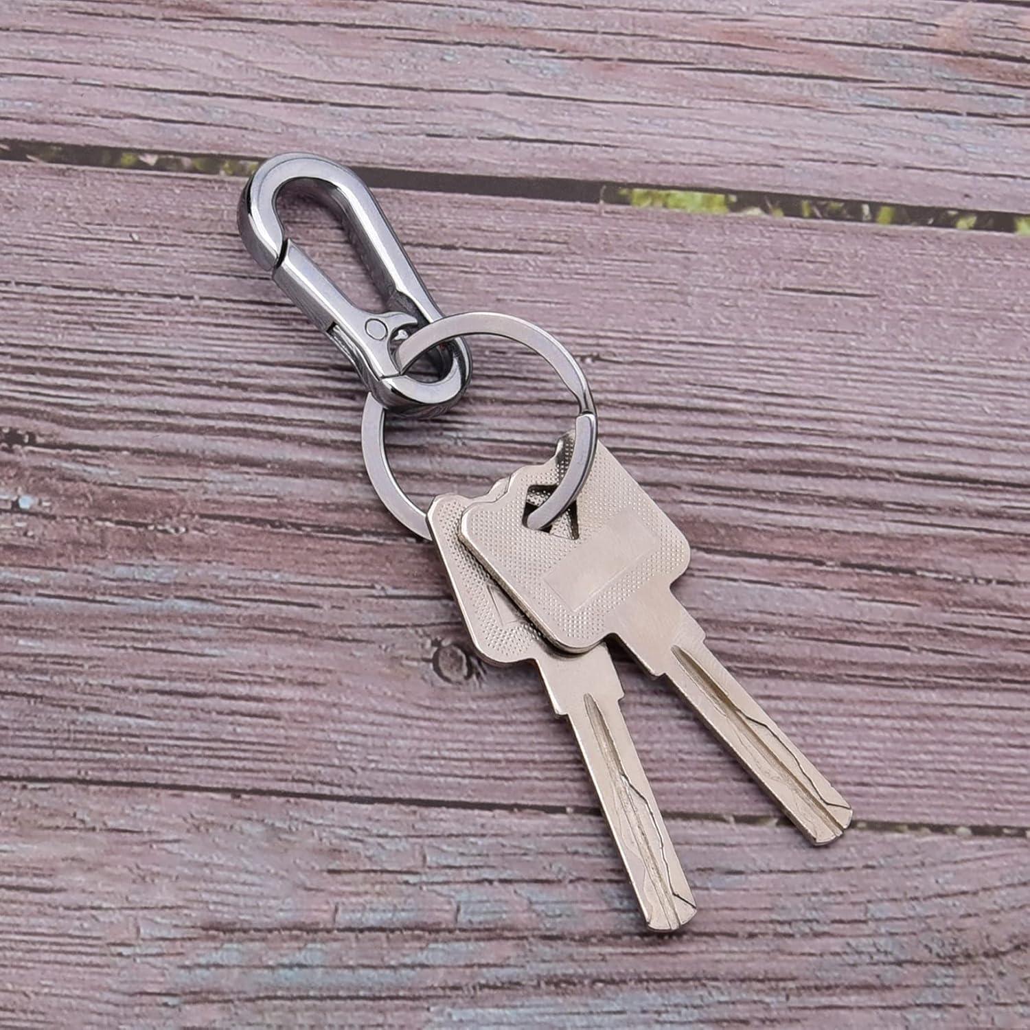 Hapeper Metal Keychain Keyring Key Ring Holder Organizer for Car Keys, Key Finder (2 pcs) at  Women’s Clothing store