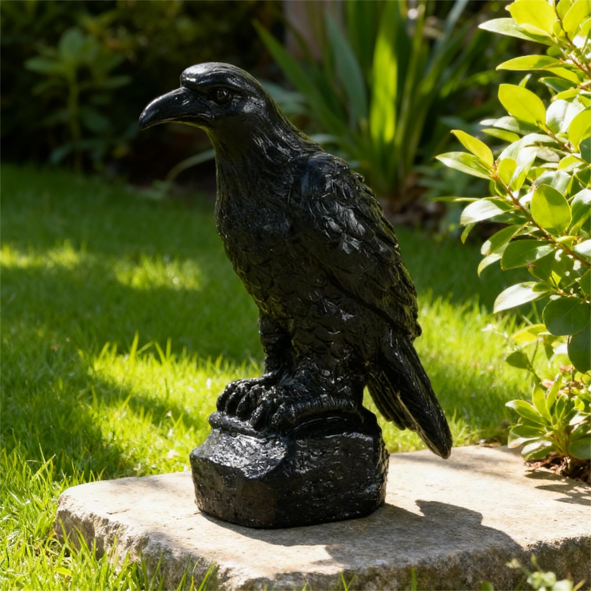 Dytartzx Black Raven Statue Resin Bird Figurine for Home Garden Decor – Gothic Crow Sculpture Ornament for Bookshelf, Tabletop, Halloween, or Outdoor Decoration – 7.1 Inches Tall