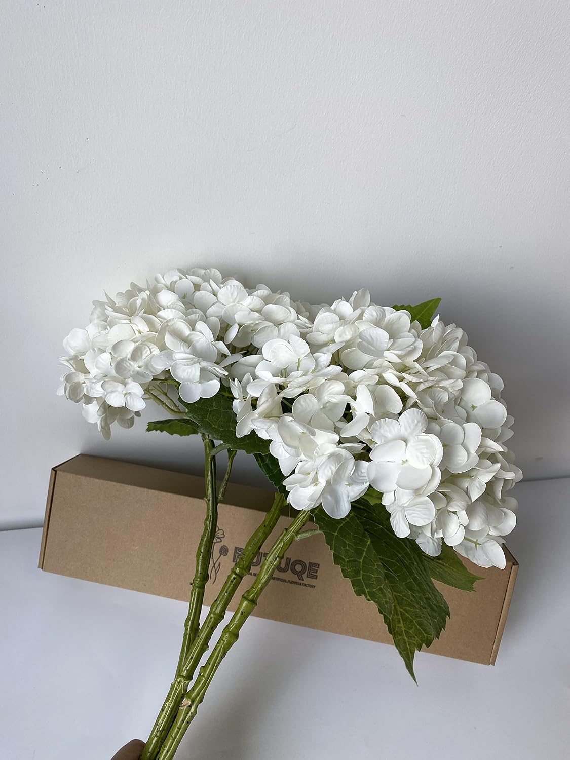 RUZUQE 3 Pcs 21in White Artificial Hydrangea Flower Natural Lifelike Real Touch Faux Large Royal Hydrangea Flower for Home Party Outdoor Wedding Gifts Christmas Table Decoration