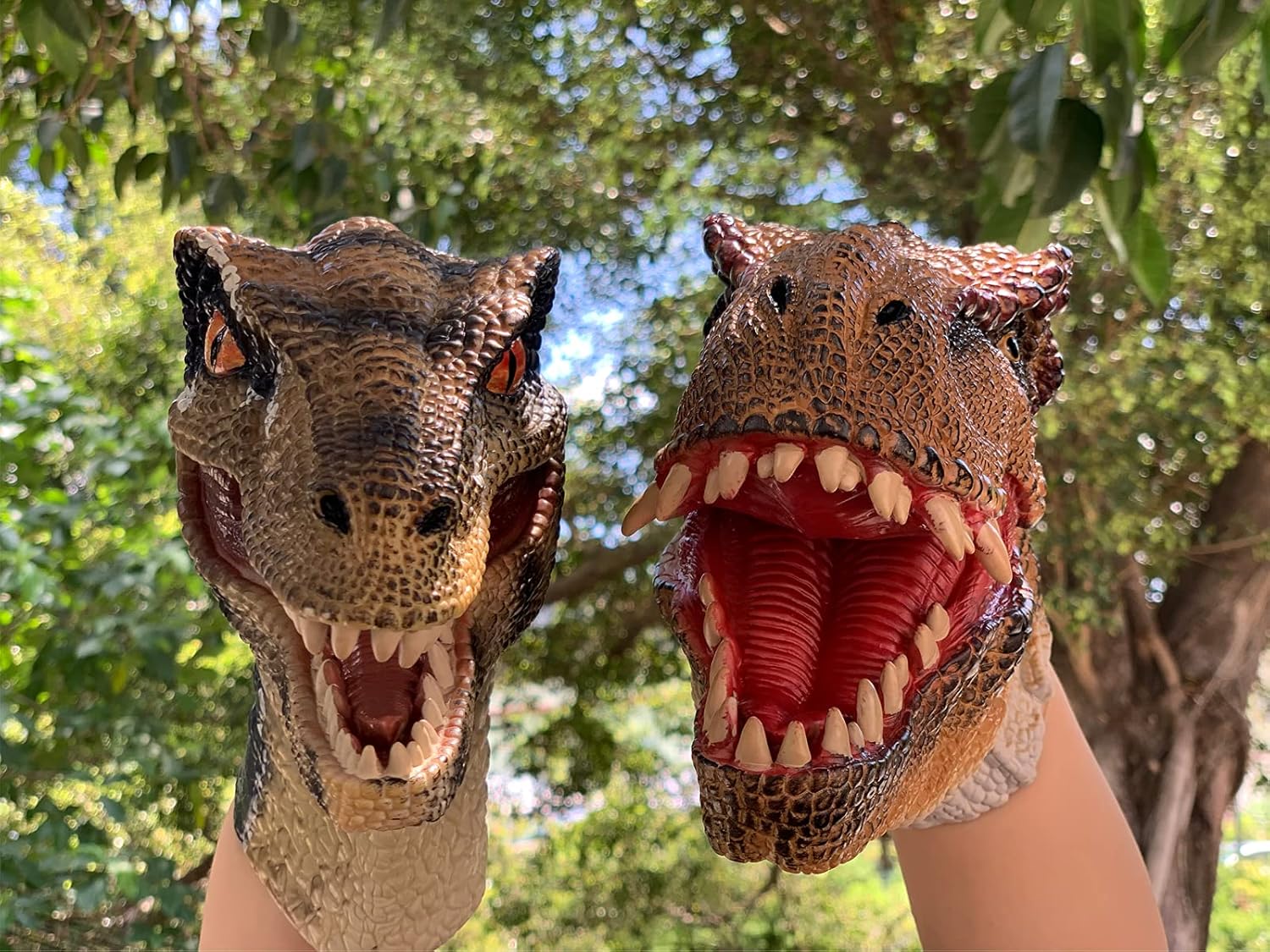 Dinosaur Toys Tyrannosaurus Rex and Blue Velociraptor Hand Puppets Dinosaur Animal World Action Figure Set Funny & Scared Head Hand Puppets for Home, Stage and Class Role Play Toys