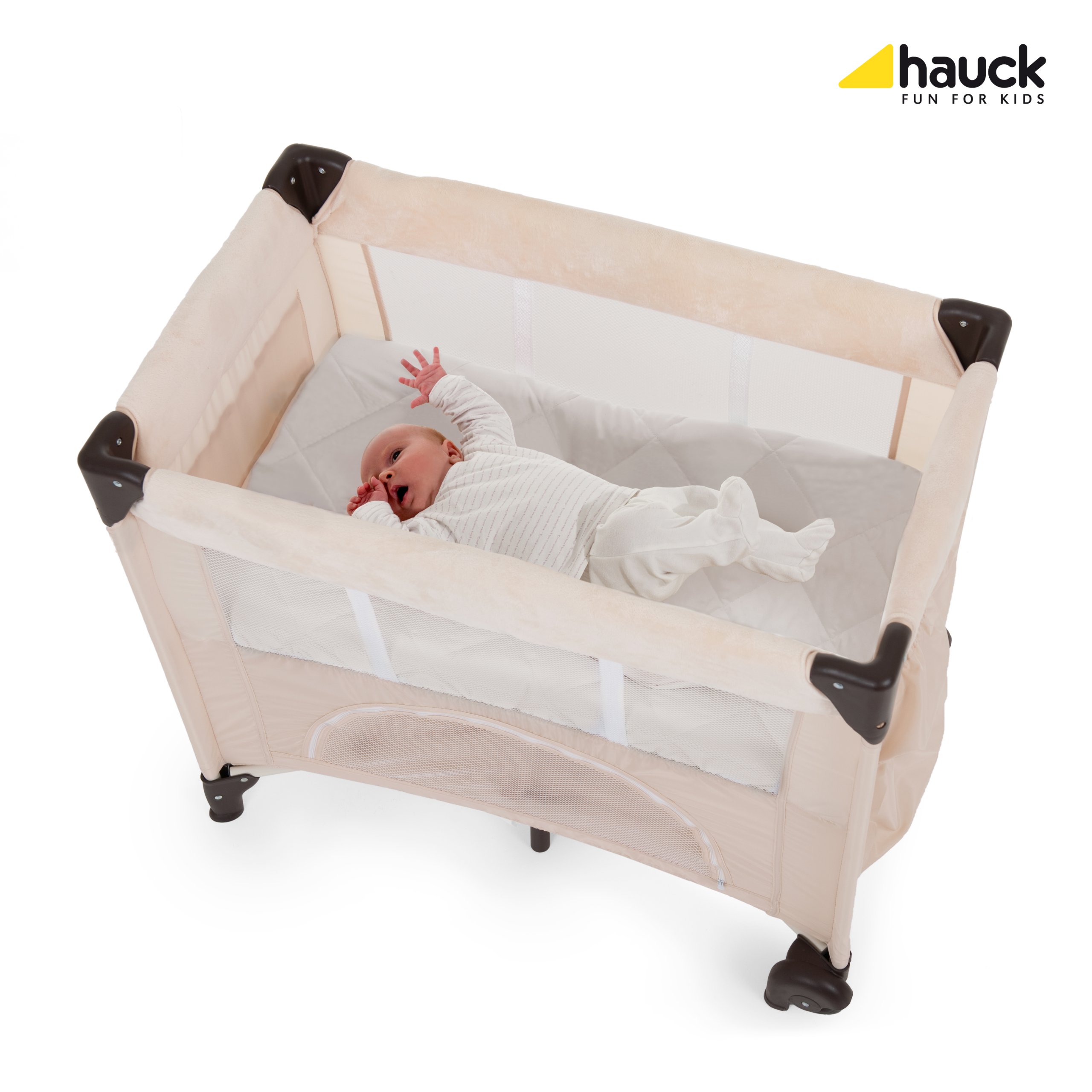 Hauck Bed Me prześcieradło ochronne na materac 80 x 50 cm, z elastycznymi narożnikami, miękkie prześcieradło z gumką do łóżeczka podróżnego – beżowe