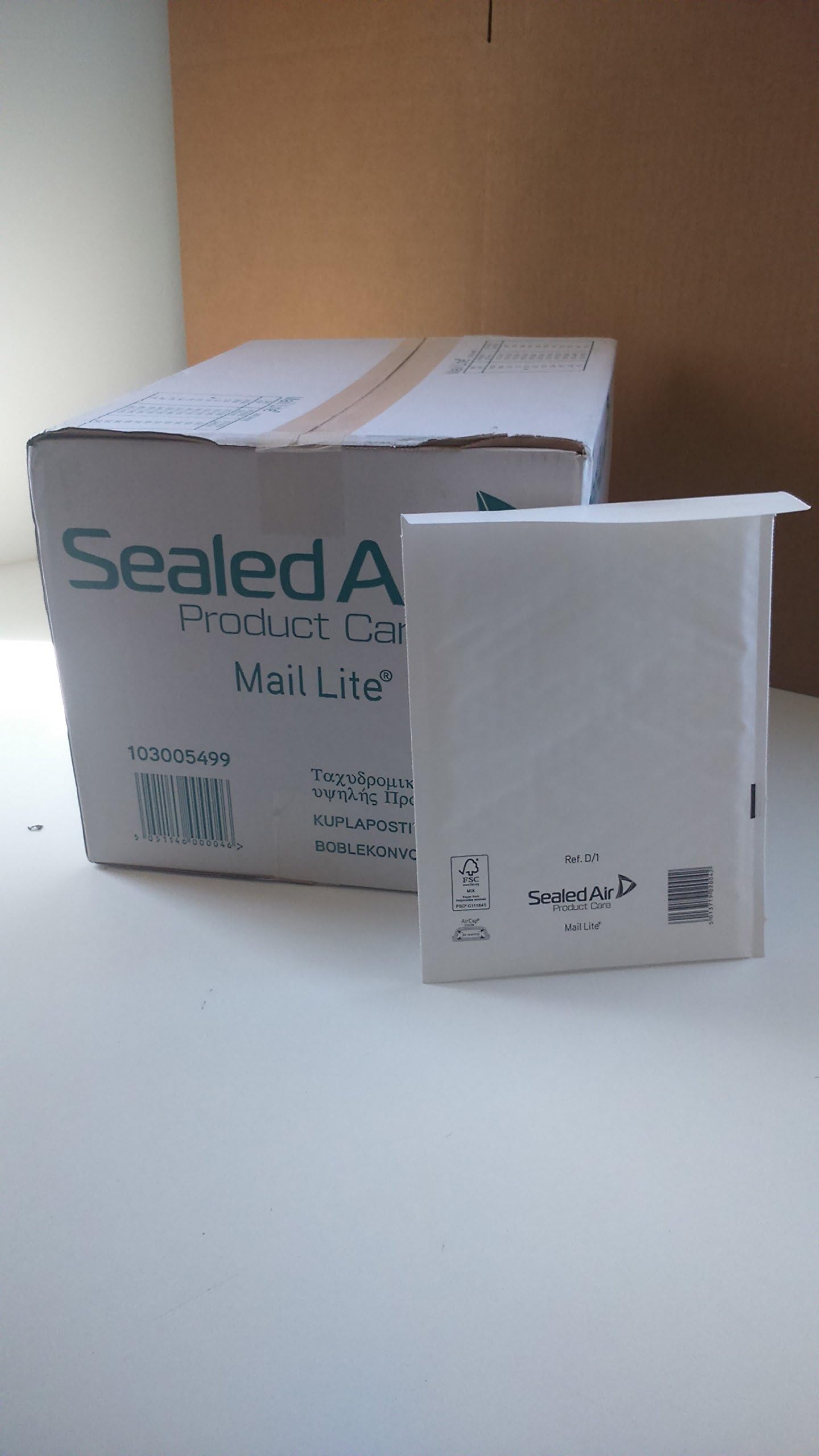 Sealed Air Mail Lite Envelopes 18 x 26 – Packages (180 x 260 x 1 mm)