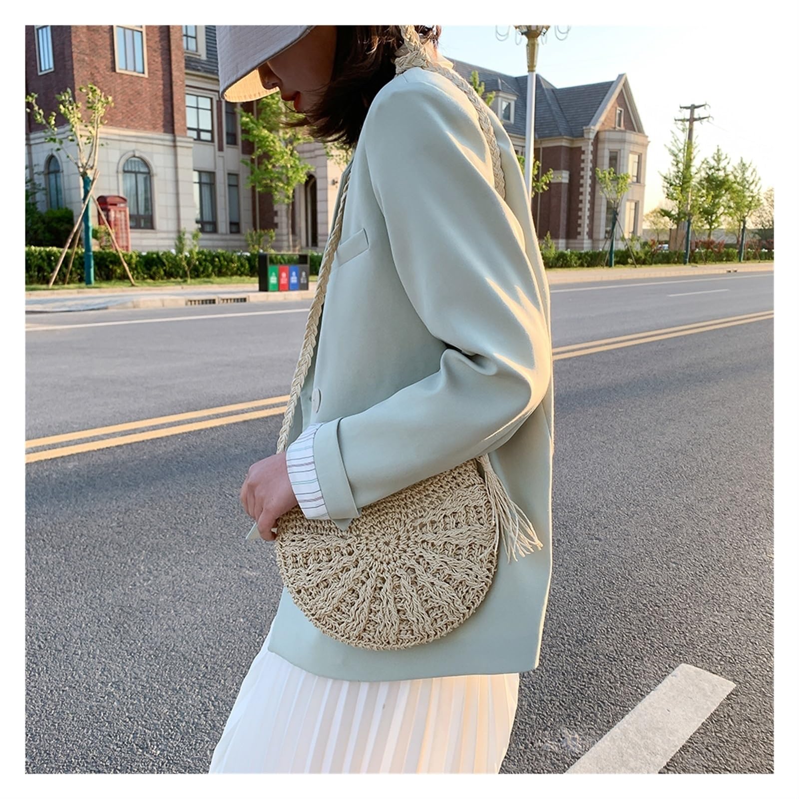 Borsa a tracolla intrecciata in paglia