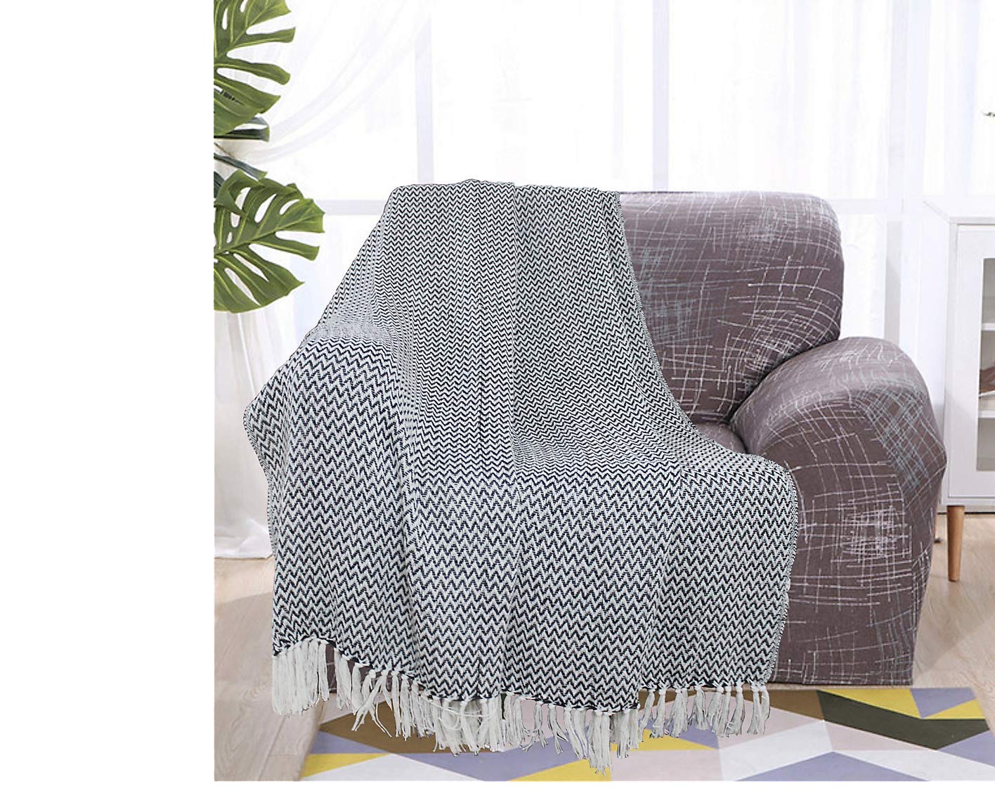 The FurnishersChevron 60x50 Inch Reversible Cotton Throw Blanket with Tassels| Blanket for Living Room, Sofa, Bed, Chair, Picnic & Used for Gift | Black Narrow Chevron, Size 150x125 Cm