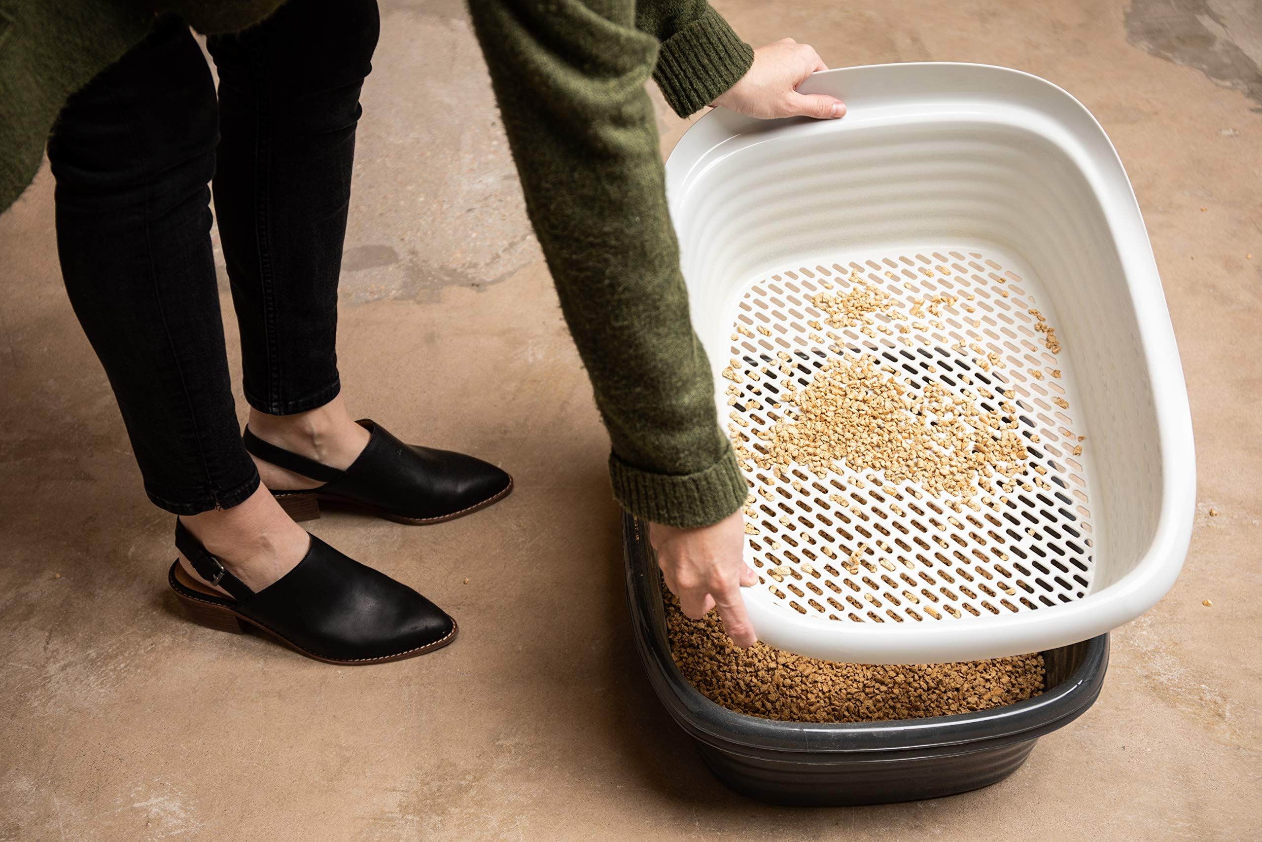 self sifting litter box