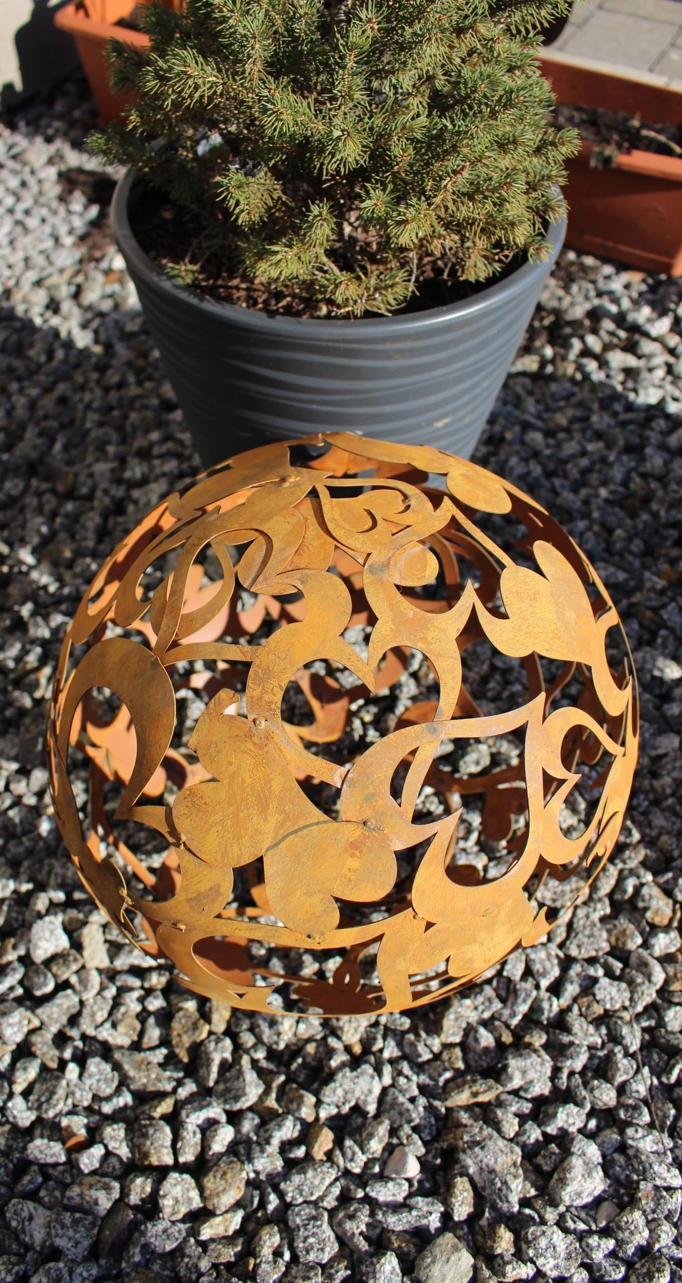 Kapaga - Gartenkugeln Rost ⌀ 28 cm - Kugeln für Außen - Deko Garten Vintage - Deko Garten für Kerzen - Kugeln für Draußen - Kugel Außen - Herz
