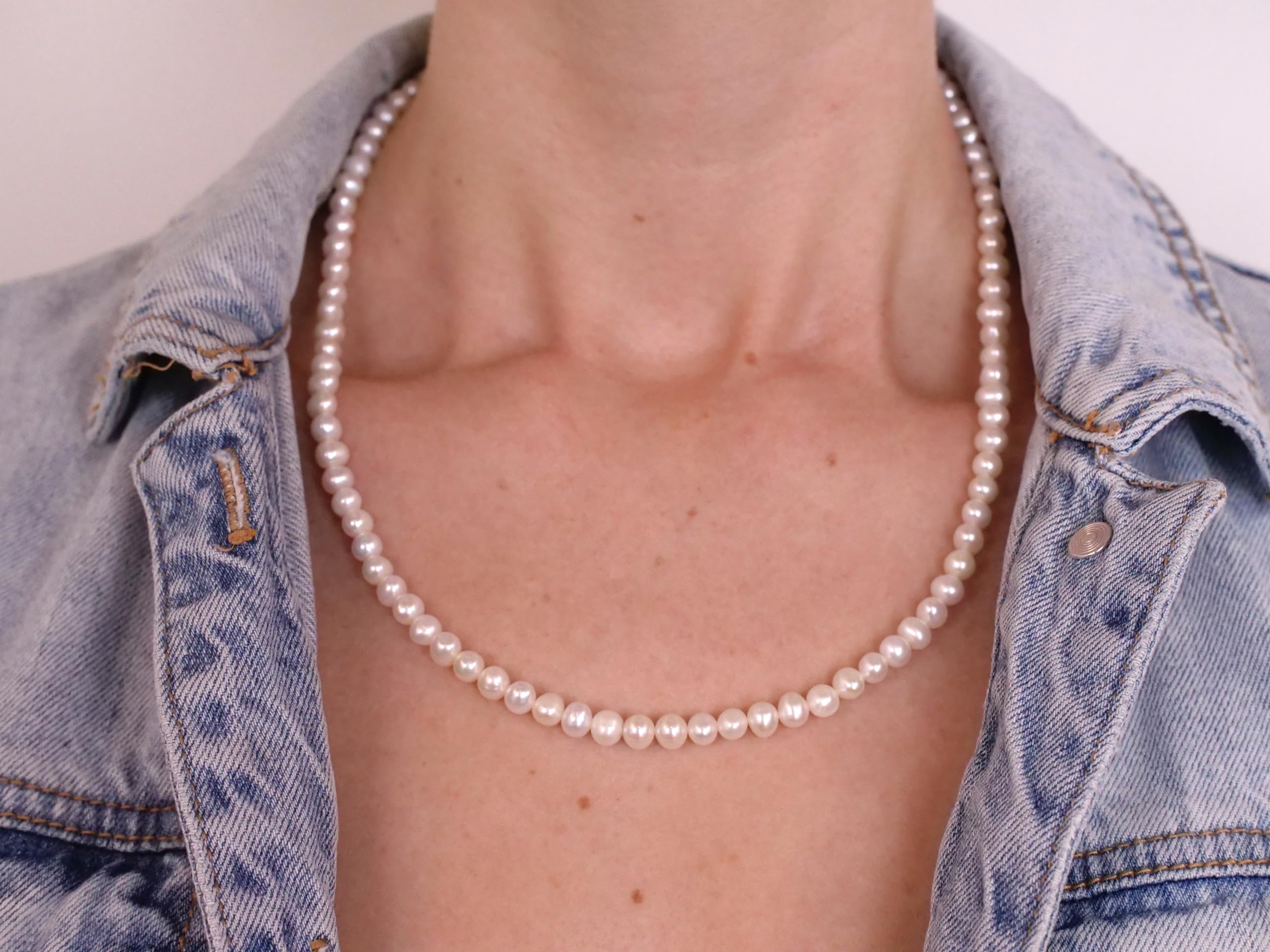 BERGERLIN Echte Perlenkette für Damen und Herren - Halskette aus Süßwasserperlen - Perlenhalskette mit Verschluss aus 925 Sterling Silber und Echtheitszertifizierung
