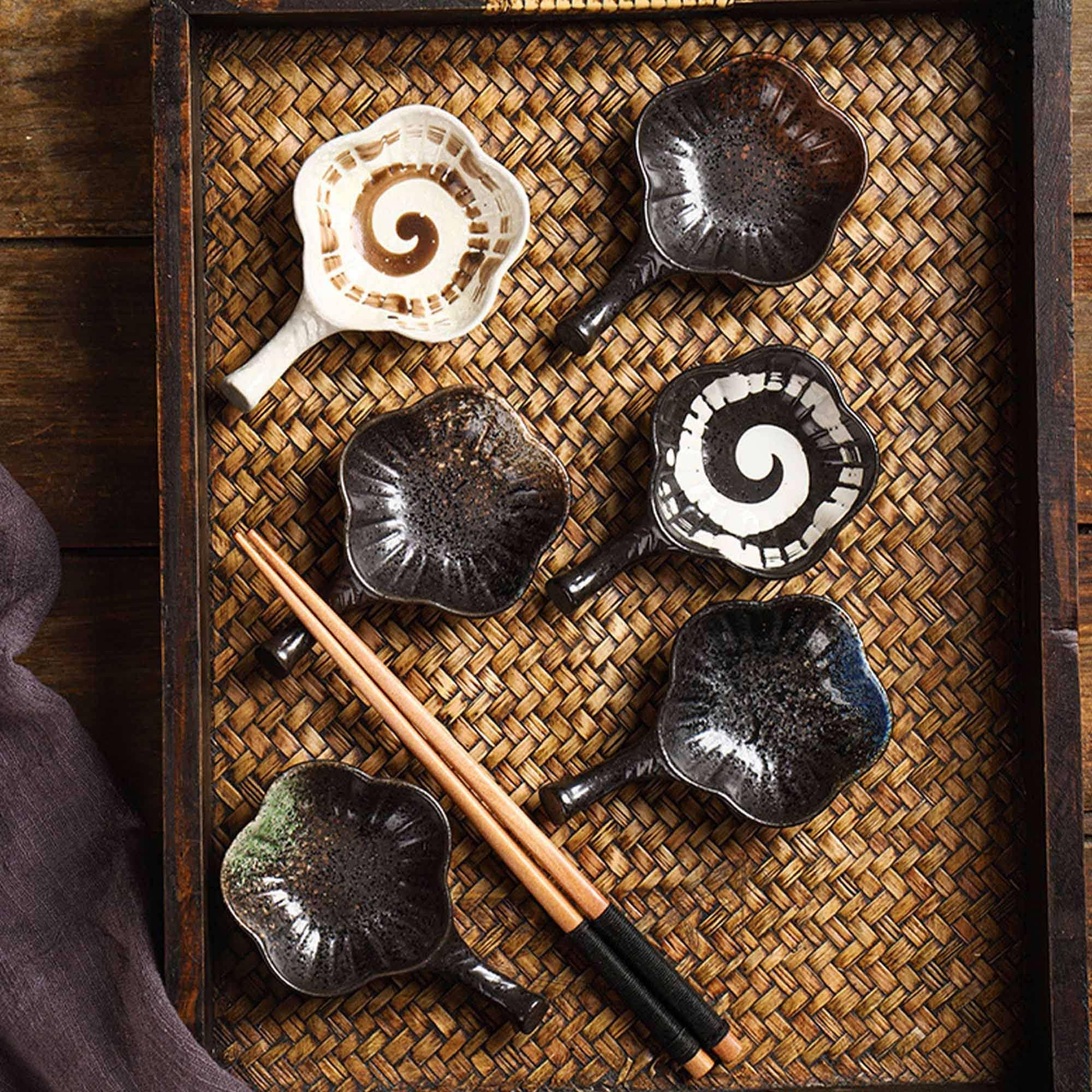 Dipschalen Sojasaucenschalen-Set, Keramik-Dipschalen, Saucenschalen, Tapasschalen, Schalenset mit Blumenmuster für Dessert, Snack-C-8er-Set (C 2er-Set)