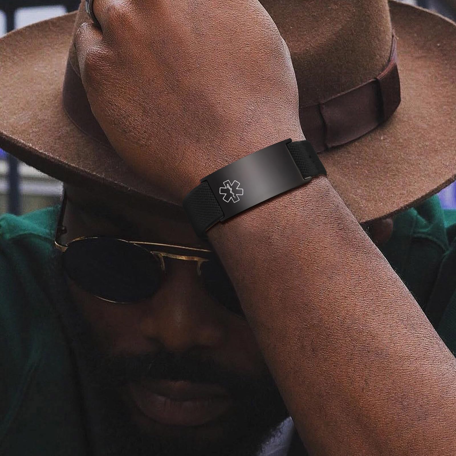 Personalized Medical Alert Bracelets for Women & Men-Elastic Strap Adjustable Medical ID Bracelet, Stainless Steel Free Engraved Medic Info Emergency Bracelet for Seizure Diabetic Allergy Autism (1)