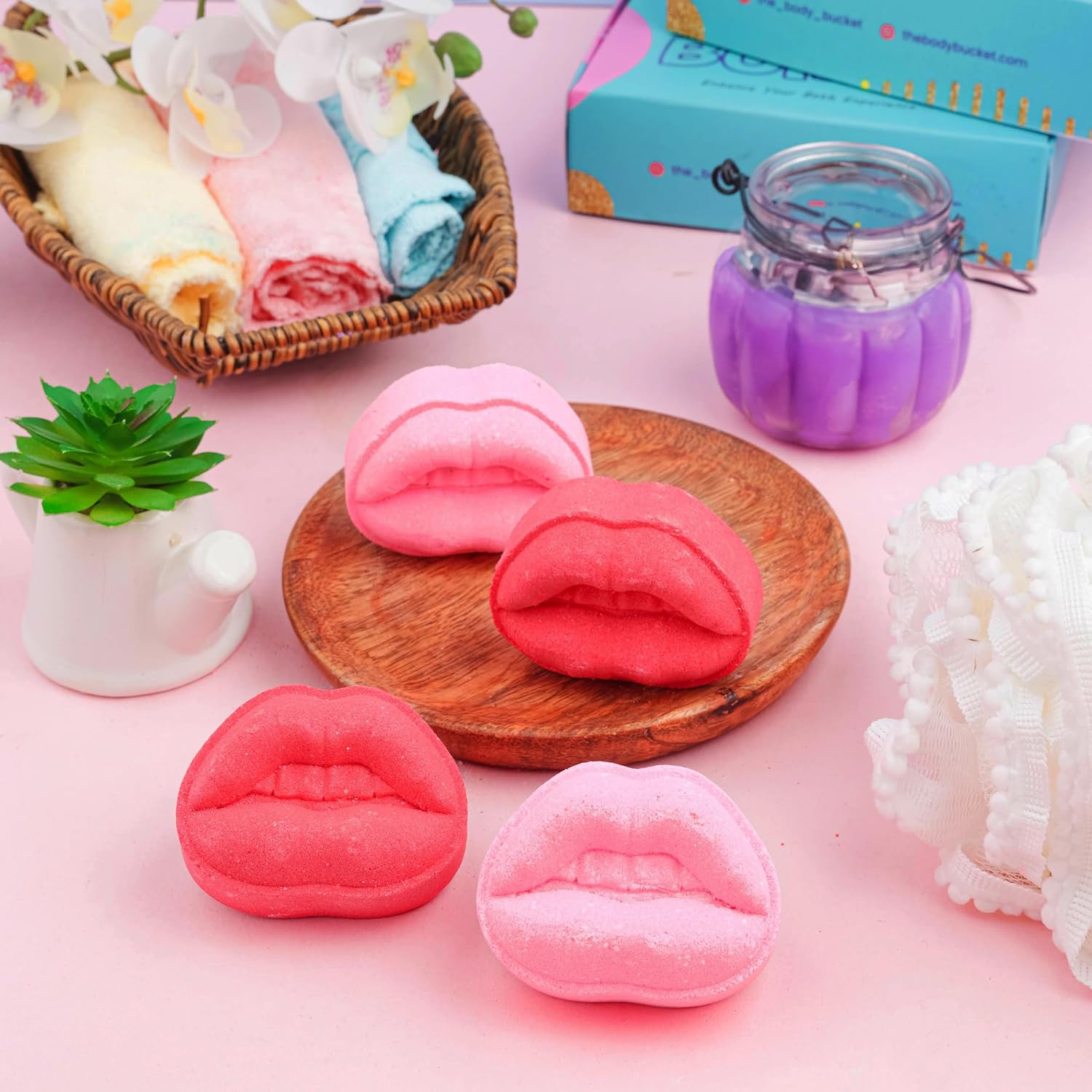Kiss Fizz Bath Bomb - Juicy Strawberry Fragrance (70gm Each) Natural Handcrafted Fizzy Bath Bomb Relaxing & Refreshing Bath Experience Ideal Gift for Kids, Men & Women