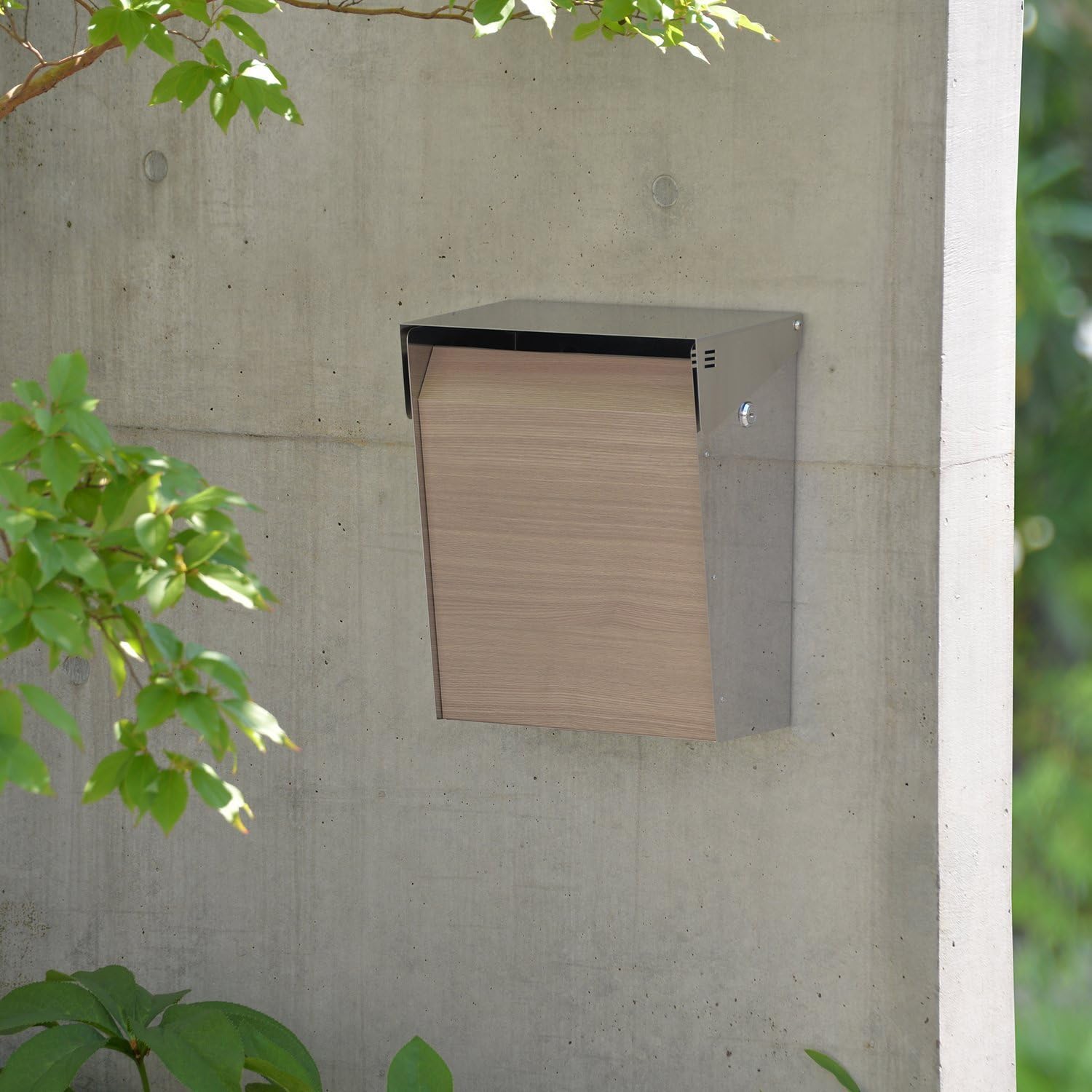 Hover OP - Modern Stainless Steel Wall Mount Mailbox with Lock and Key, Extra Large Letterbox, Rust-Resistant for Contemporary House, Apartment, 8" x 12" x 14" (White Oak)