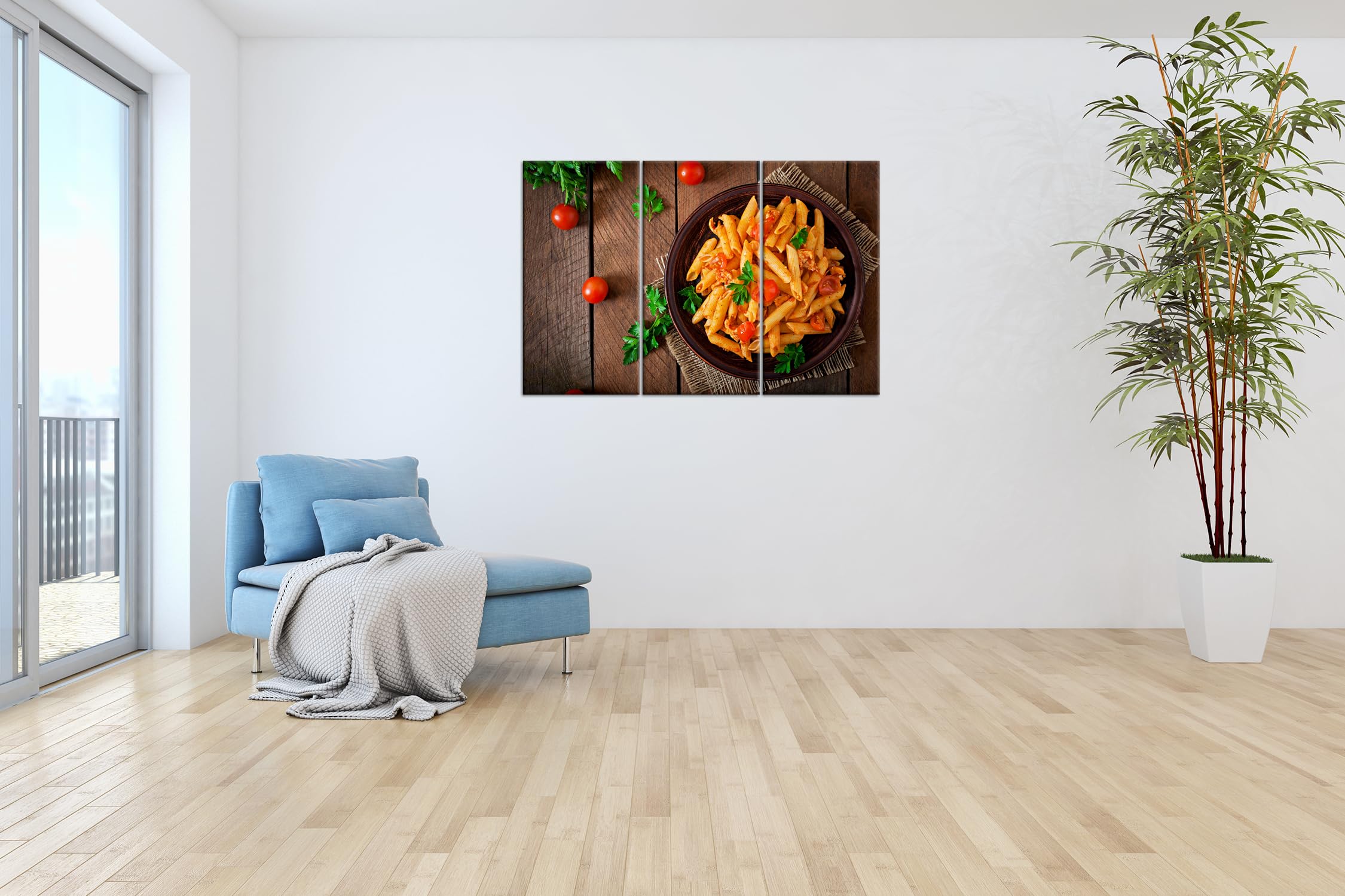 deyoli Penne w obfitym sosie pomidorowym, ozdobiony świeżymi ziołami i dojrzałymi pomidorami koktajlowymi. Format: 120 x 80 cm (3-częściowy) jako obraz na płótnie, motyw oprawiony na ramie z