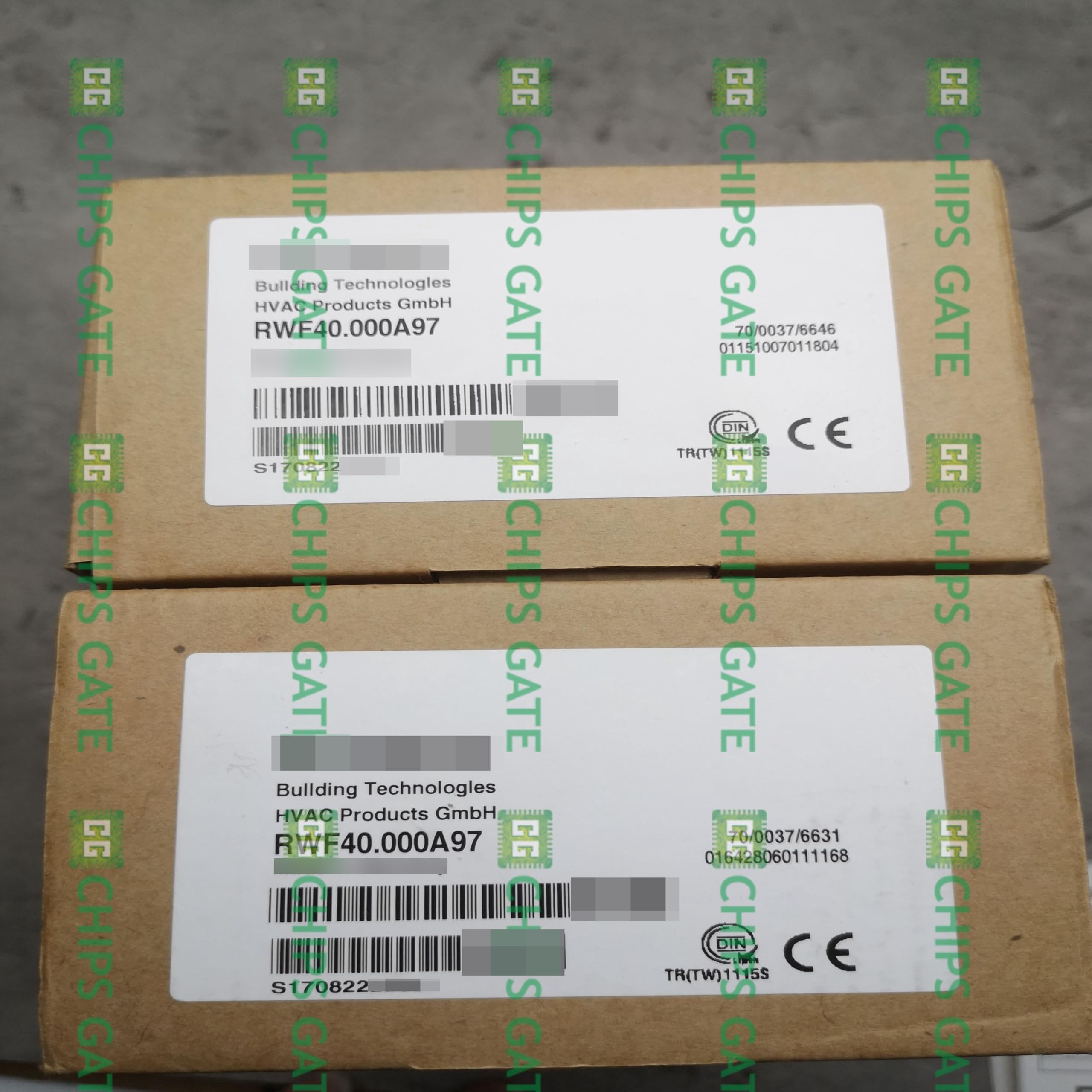 Nuevo controlador universal sellado RWF40.000A97 para envío