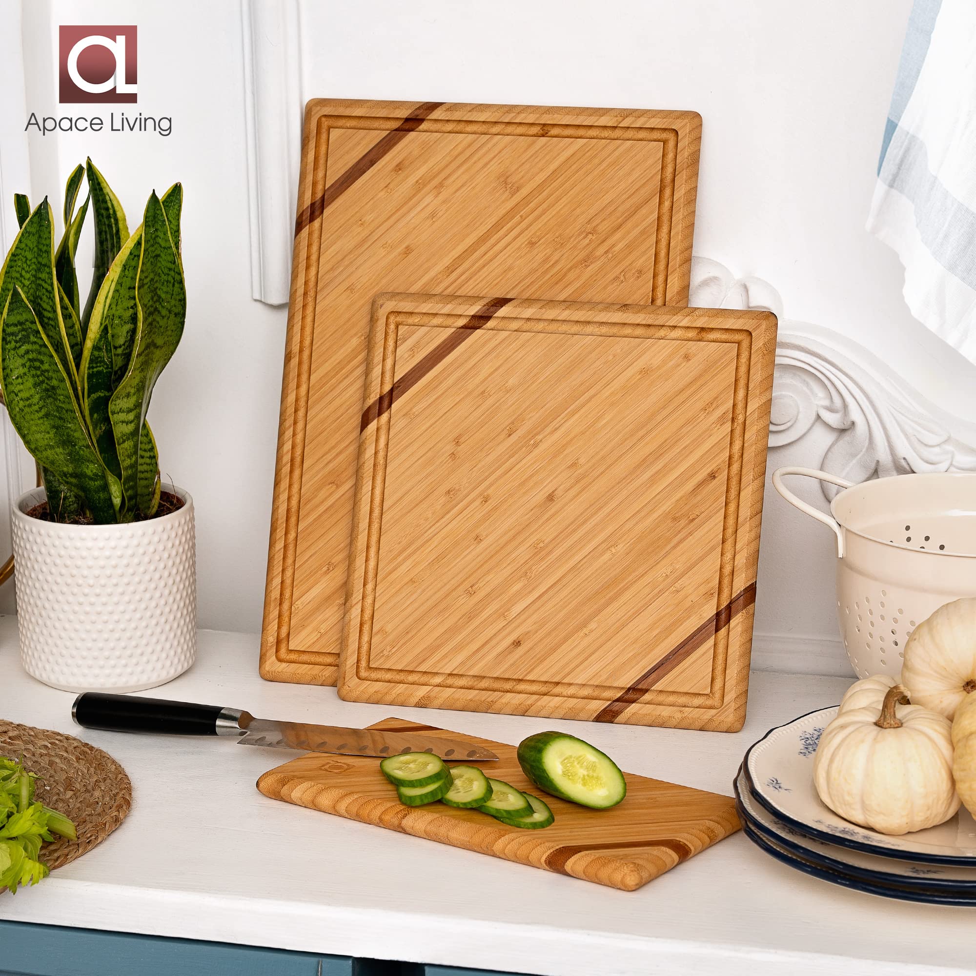 Chorus Schneidebrett Holz (3er Set) - Luxuriöses Bambus Holzbrett Küche, Tranchierbrett, Küchen Schneidbretter mit Saftrille für Fleisch, Gemüse, Käse (Premium Chic Bamboo)