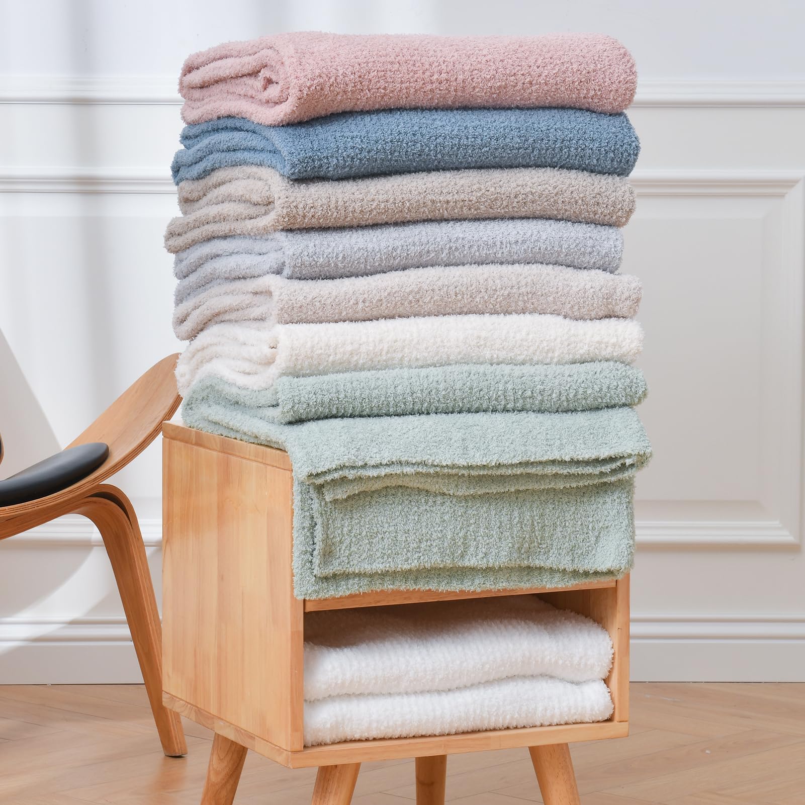 BED TRIP Plush Throw Blanket for Couch, Lightweight Soft Knitted Chenille Throw Blanket with Fuzzy Texture and Ribbed Trim Design, Decorative Luxury Fluffy Fall Blanket (Taupe, 5060 Inches)