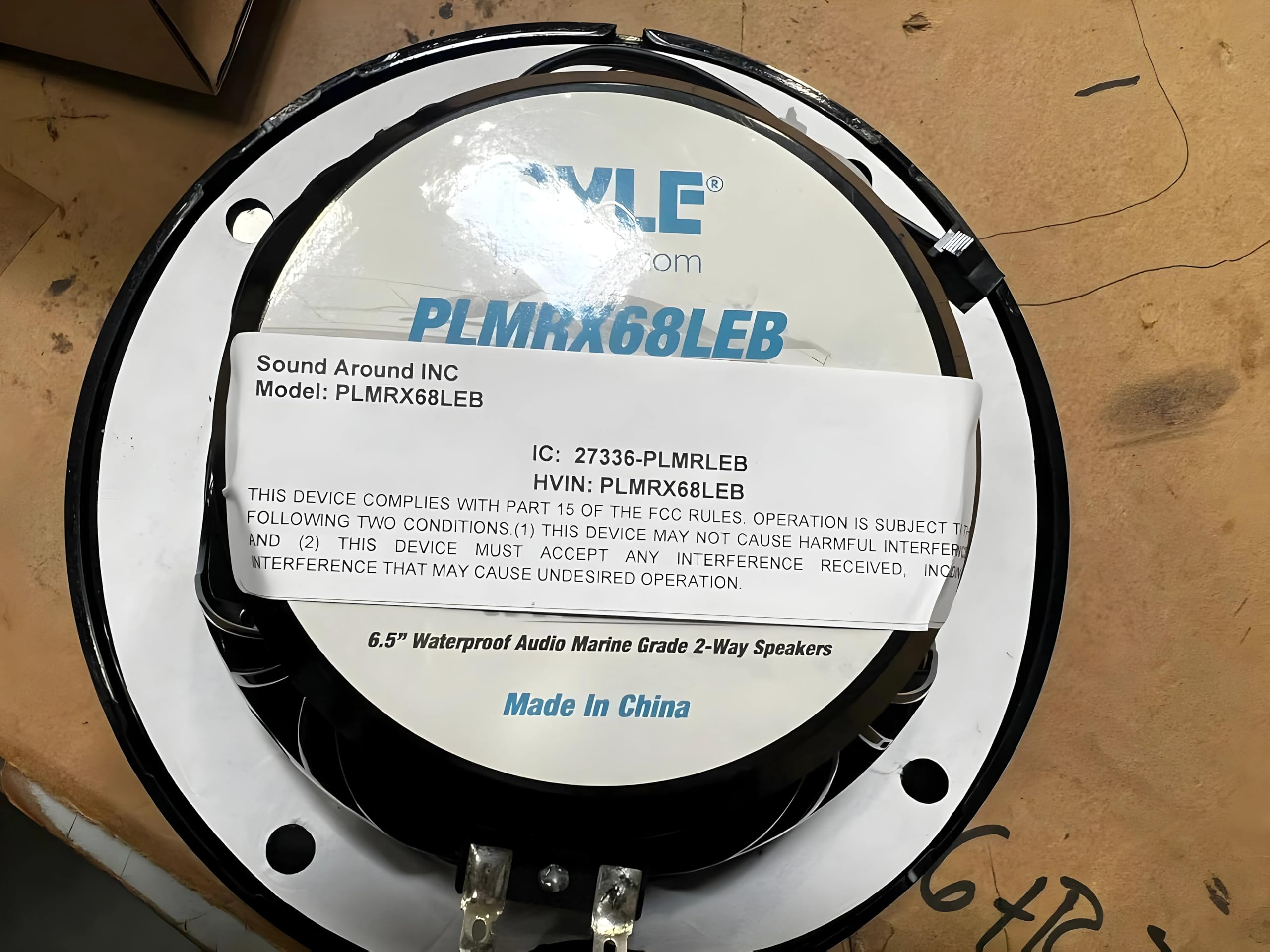 Pyle Haut-Parleur Marin Dual 6,5” Étanche - 250W Système Audio Stéréo Radio Voiture/Bateau Résistant aux Intempéries avec Lumières LED, Câble de Montage et Grill - 1 Paire (Noir)