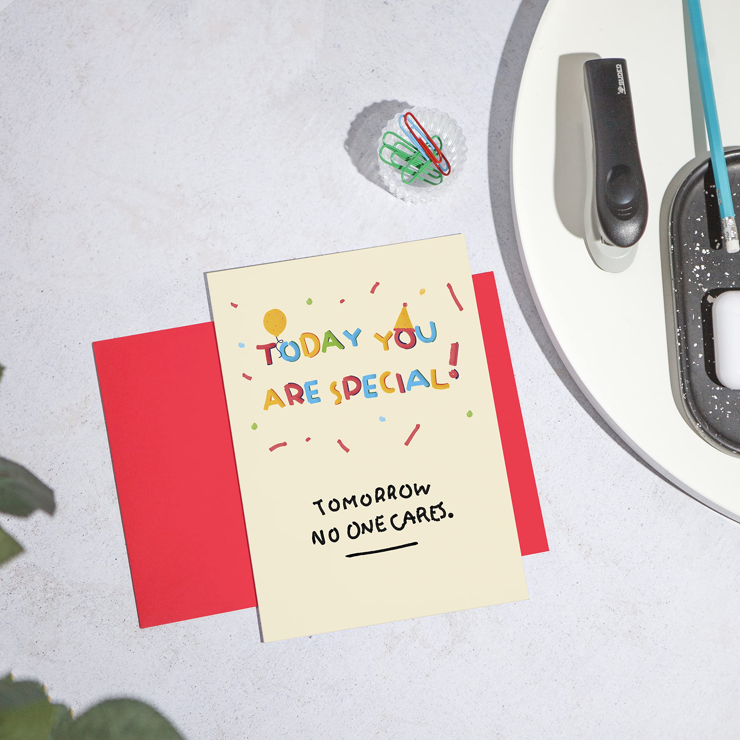 Scherzo dell'età divertente Biglietto di compleanno 50 ° per marito Moglie Sorella Fratello Mamma papà zia, regalo di 50 ° compleanno per donne o uomini - Italia
