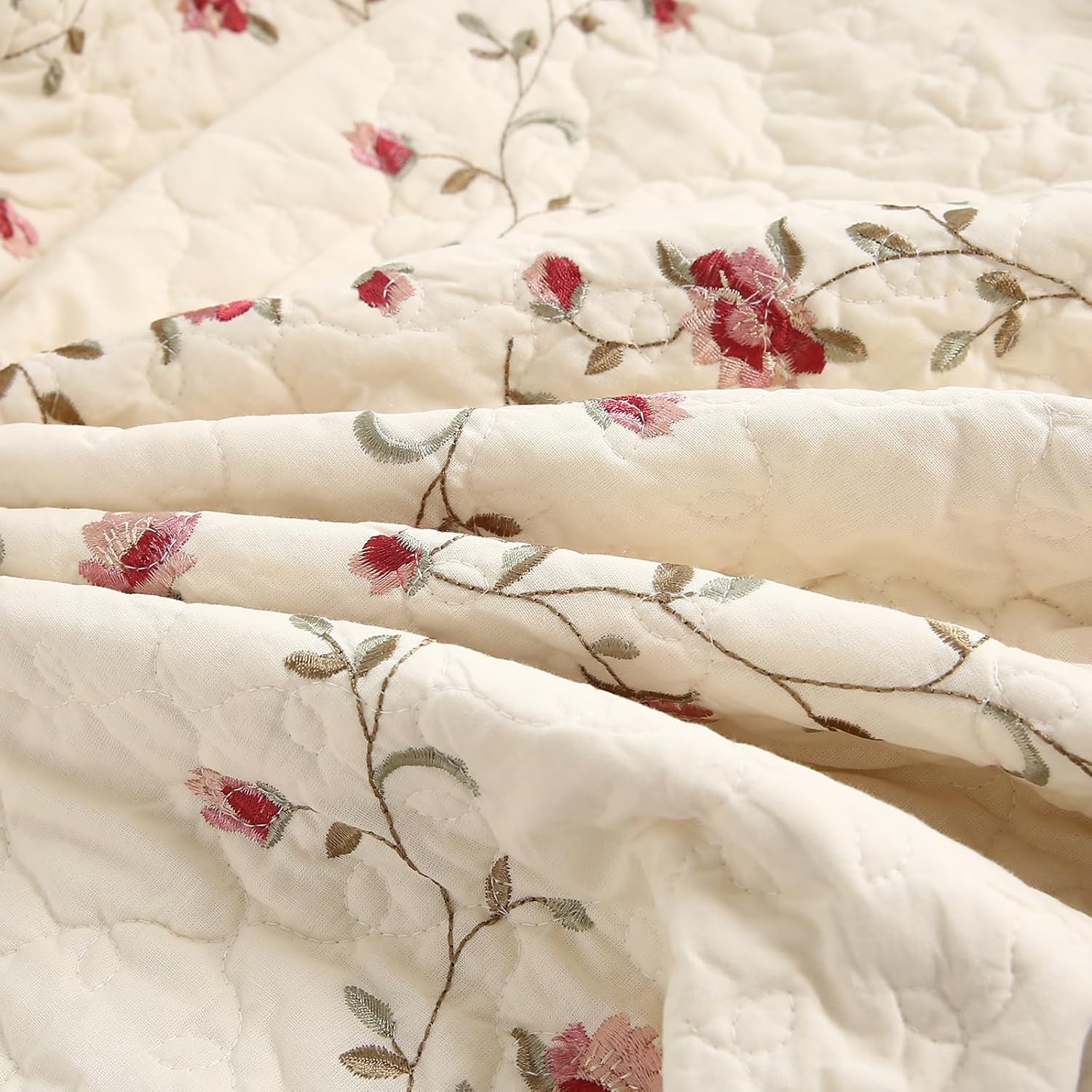 vctops 100% Cotton Quilted Throw Blanket 50x60 Inch Floral Embroidered Reversible Patchwork All Season Throw (Flower,50"x60") - Image 5