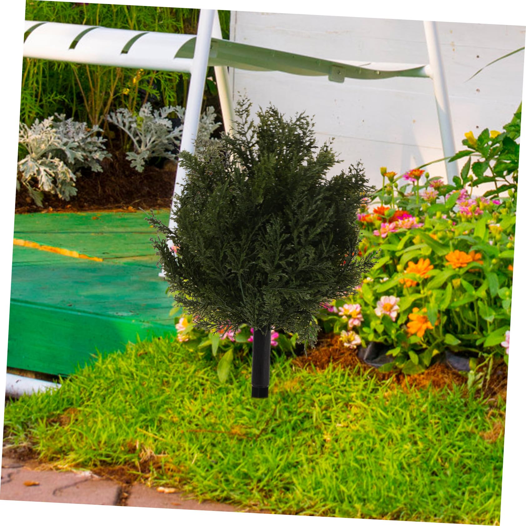 Gatuida Faux Arbre de Cèdre avec Piquet Topiaire Artificiel pour Allée Jardin Décoration Extérieure de Noël Branches de Conifères Fausses Plantes pour Porche Terrasse