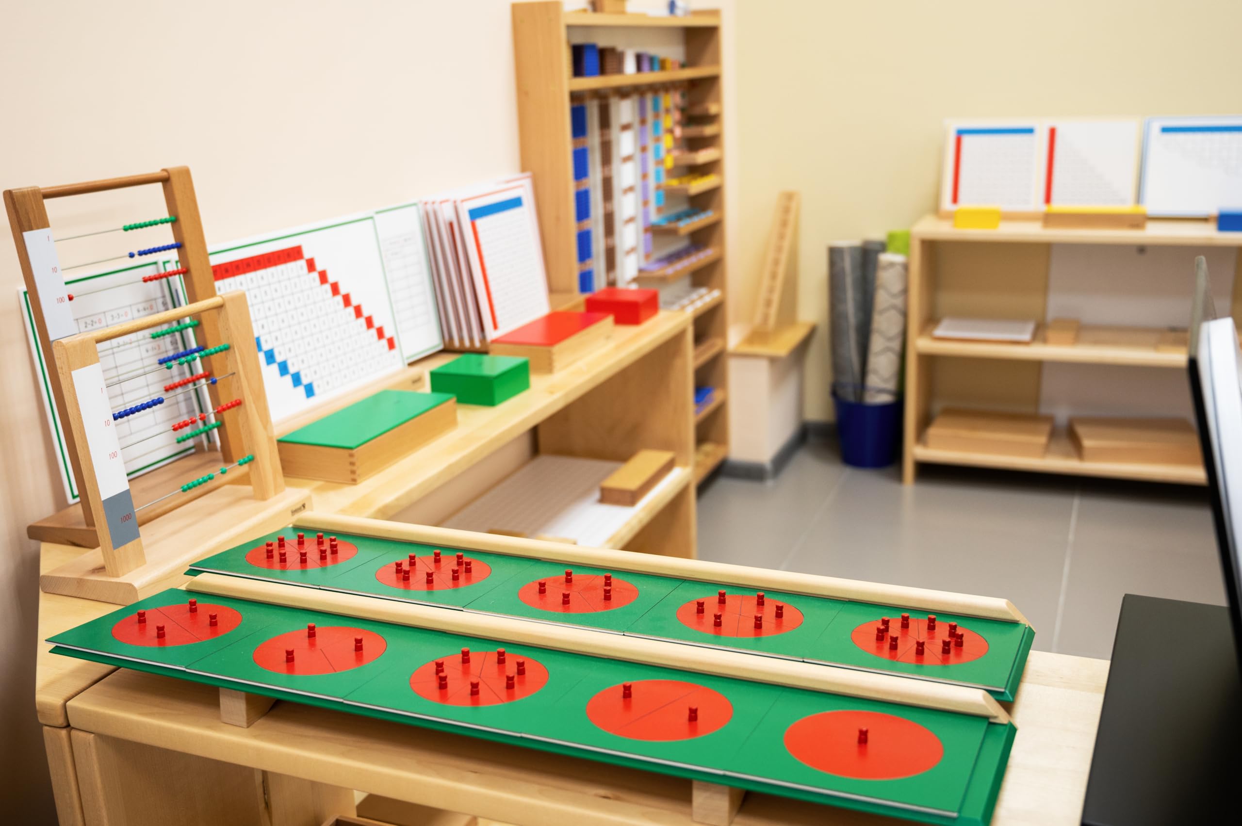 Montessori materiali matematici, giocattolo educativo in legno per numeri e calcoli, scuola materna e elementare, scuola domestica e aule a partire dai 3 anni (cerchi Montessori in metallo